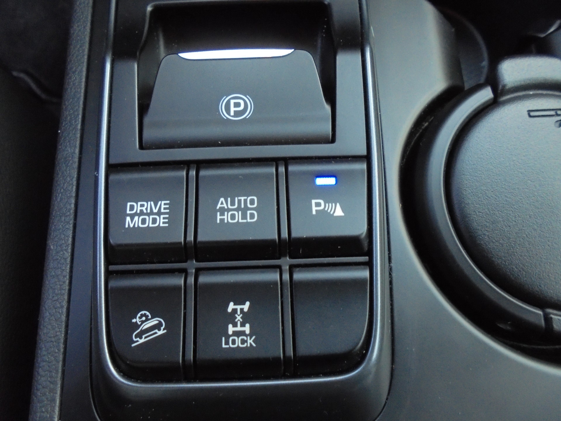 HYUNDAI Tucson 1.6 TGDI GO Plus 4WD Automatic-image-9
