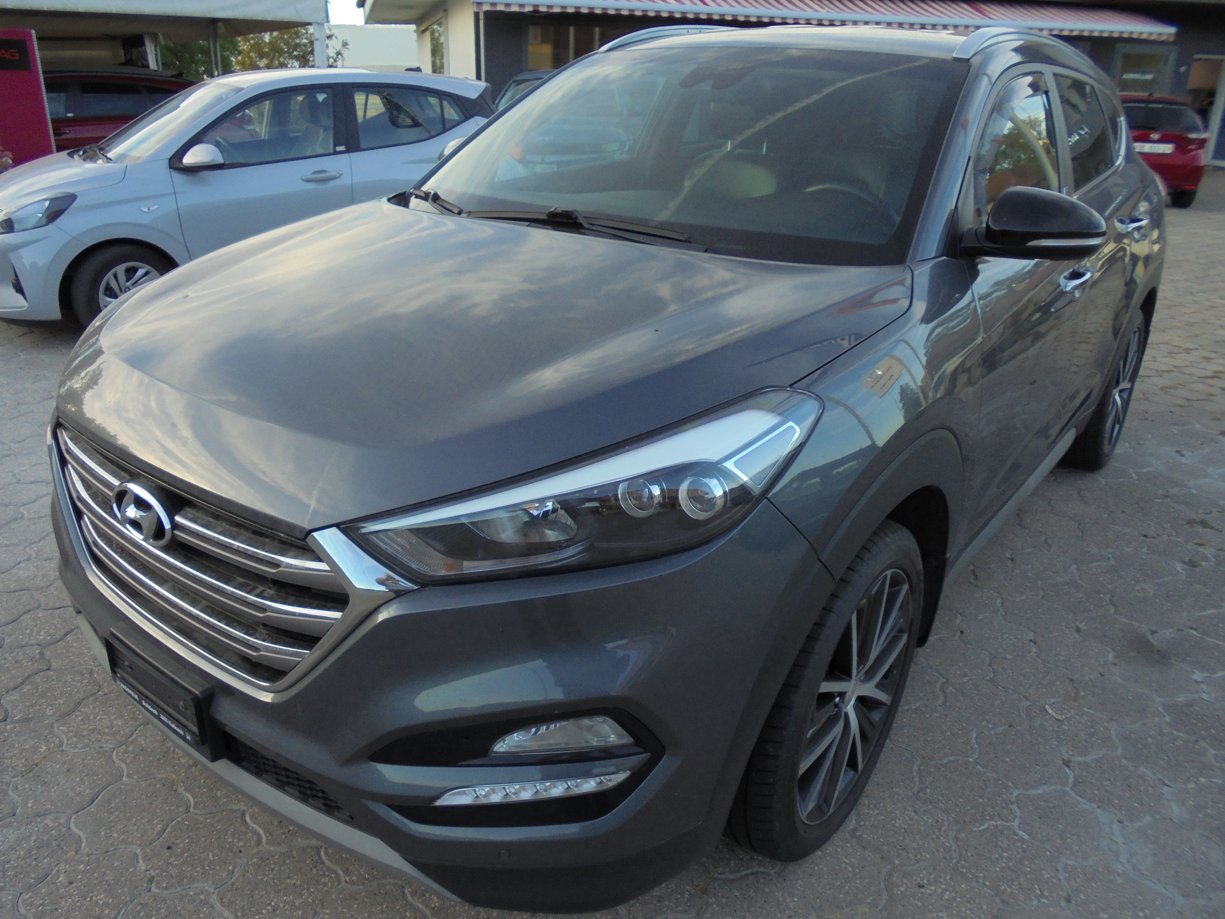 Car photo