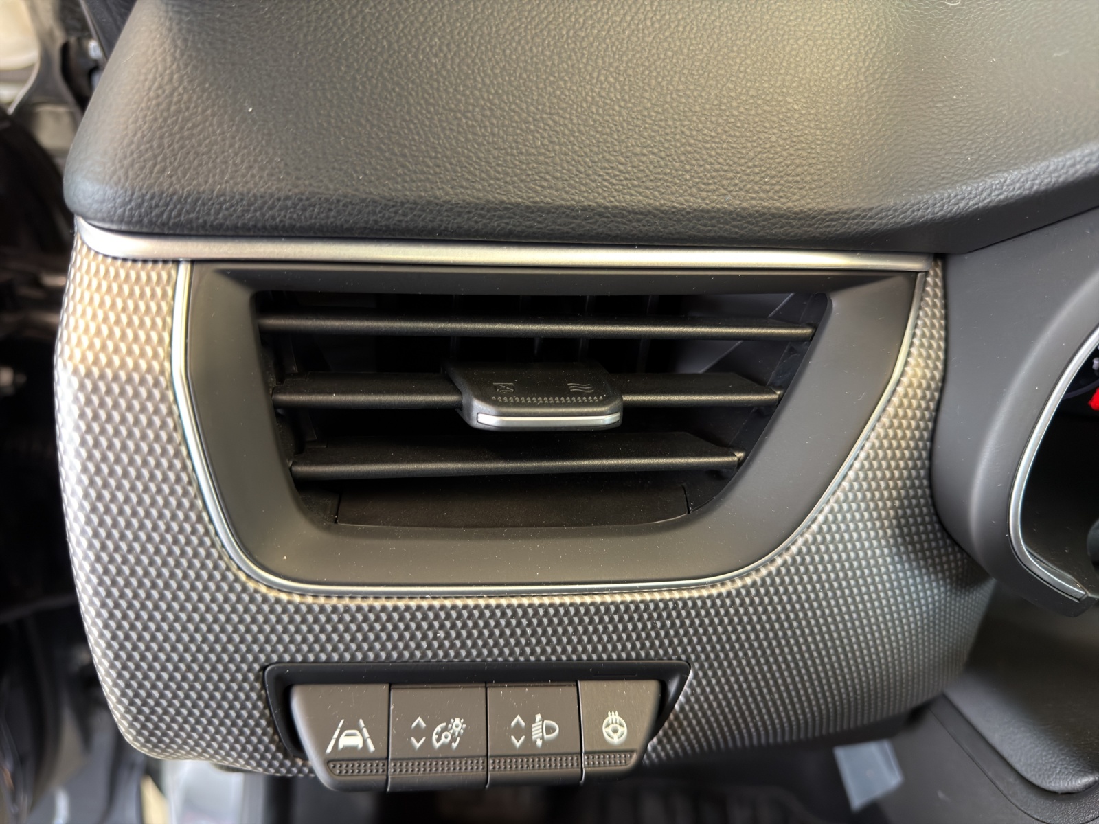 RENAULT Arkana 1.3 TCe Techno EDC*Abstandstempomat**Leasingaktion 1.99%**-image-29