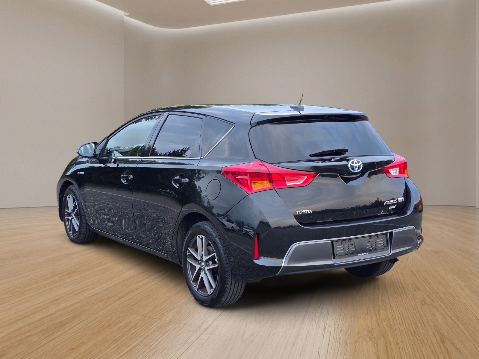 TOYOTA Auris 1.8 16V HSD Linea Trend-image-7