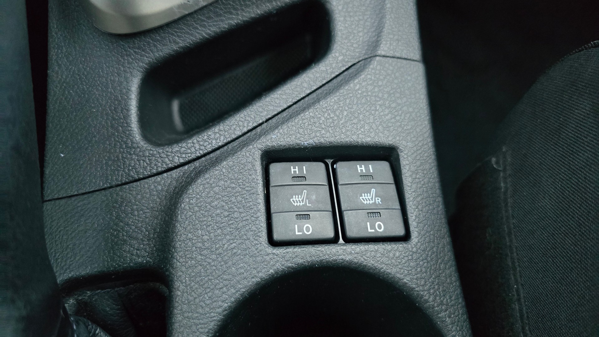 TOYOTA Auris 1.8 16V HSD Linea Trend-image-23