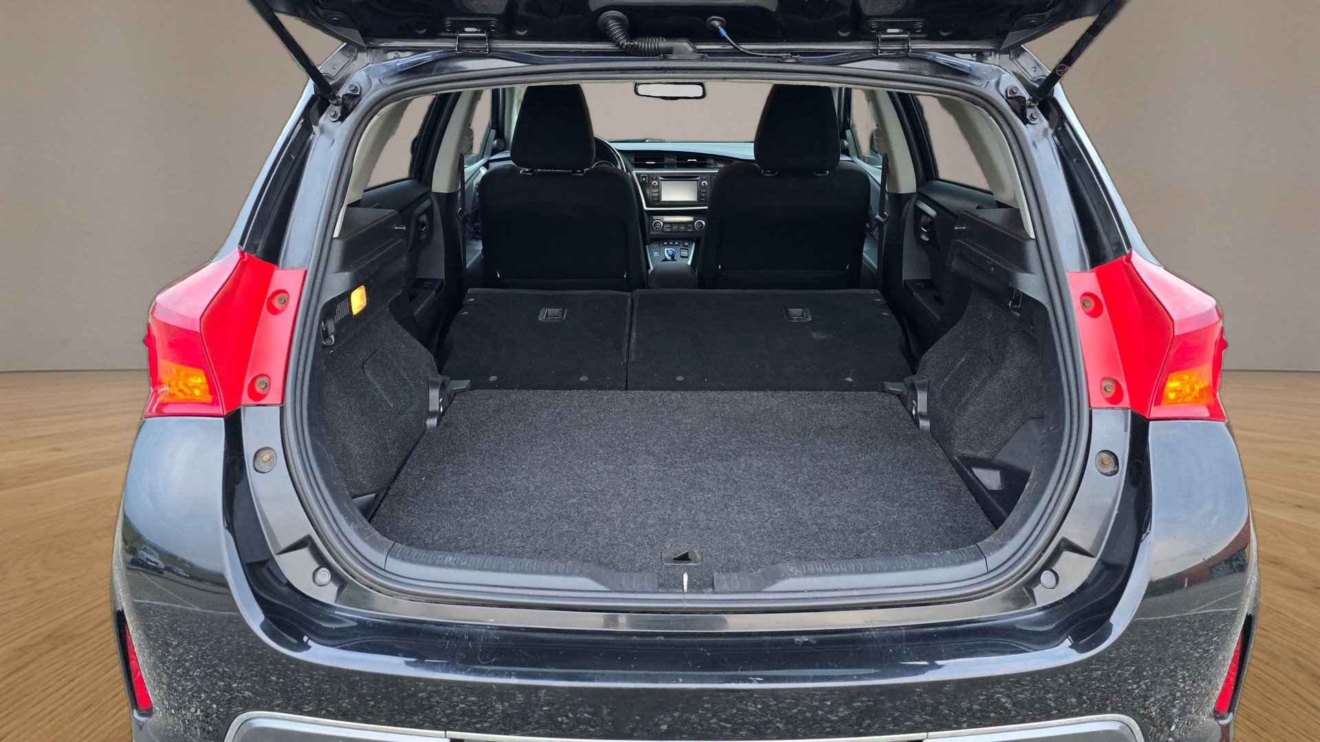 TOYOTA Auris 1.8 16V HSD Linea Trend-image-10