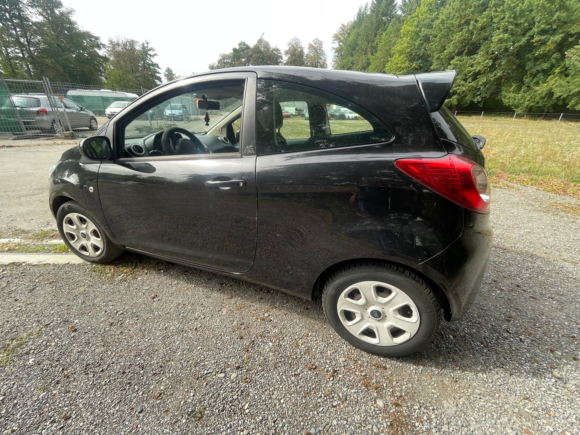 FORD KA 1.2i-image-2