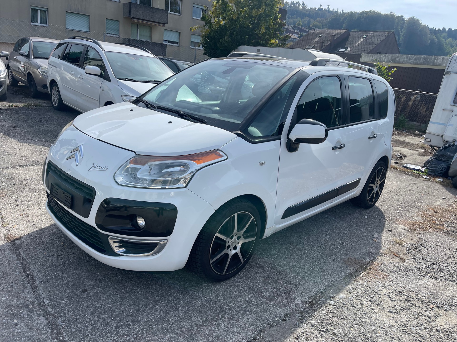 CITROEN C3 Picasso 1.6 HDi Exclusive-image-2