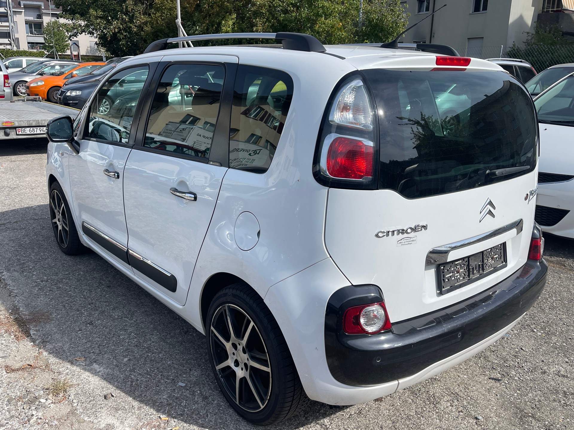 CITROEN C3 Picasso 1.6 HDi Exclusive-image-5
