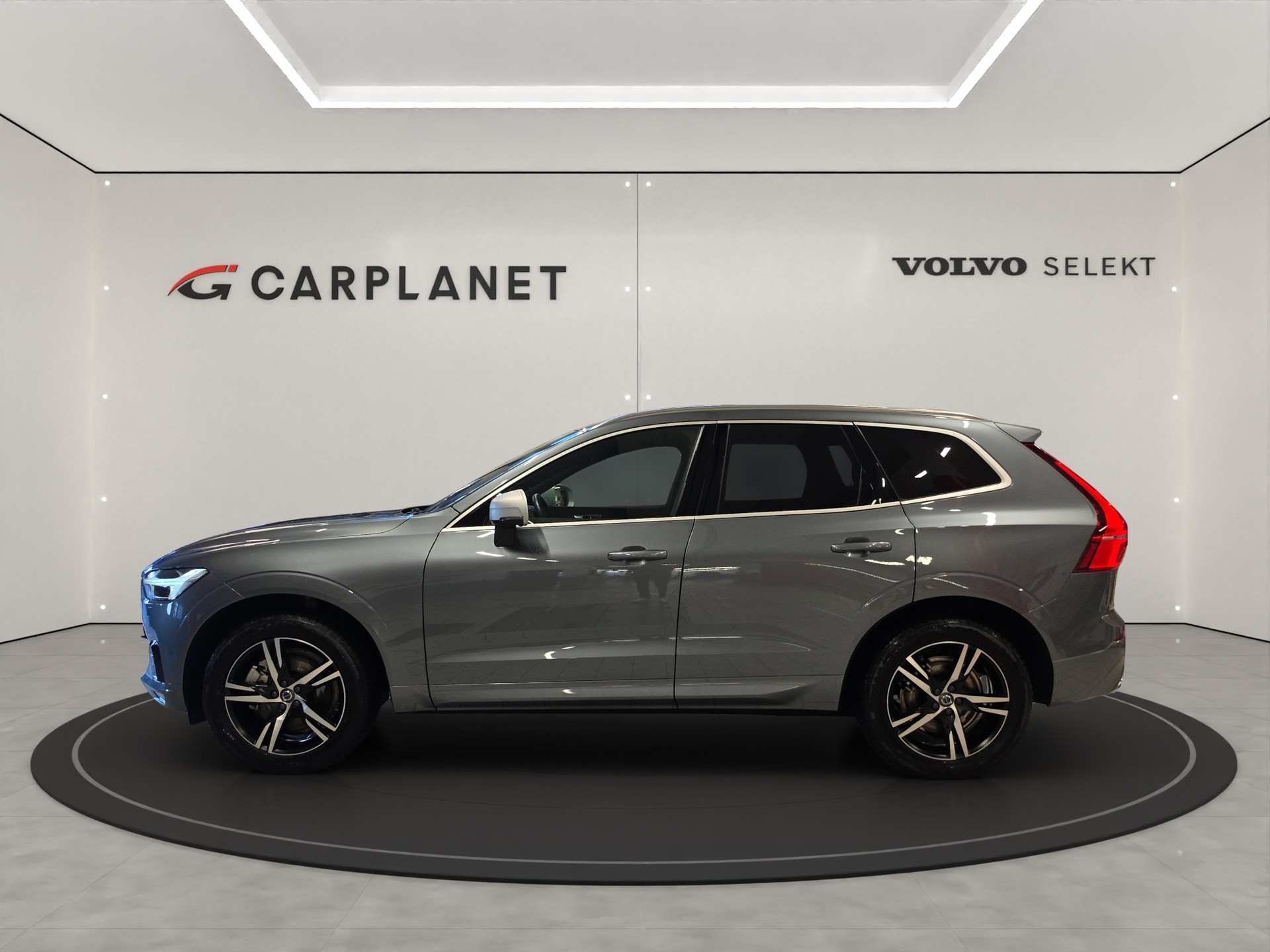 VOLVO XC60 2.0 D5 R-Design AWD-image-4