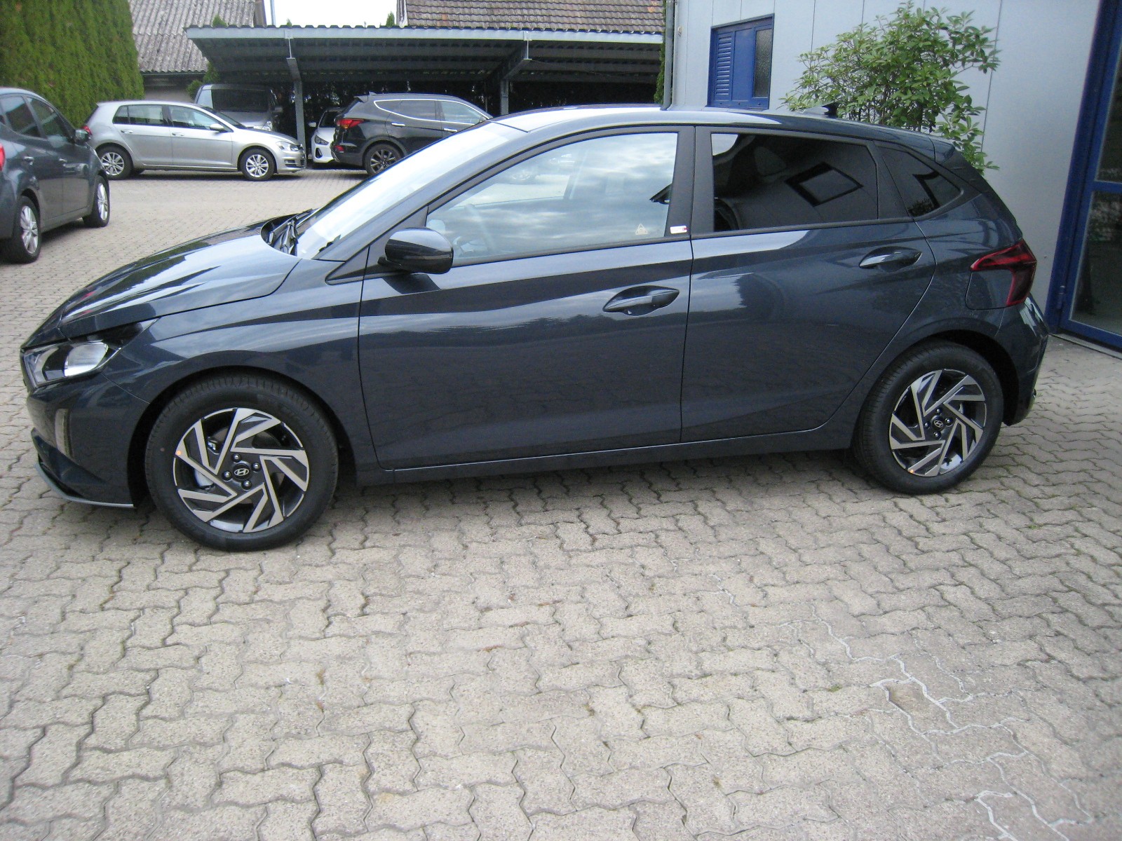 HYUNDAI i20 1.0 T-GDi Amplia GO! DCT-image-2