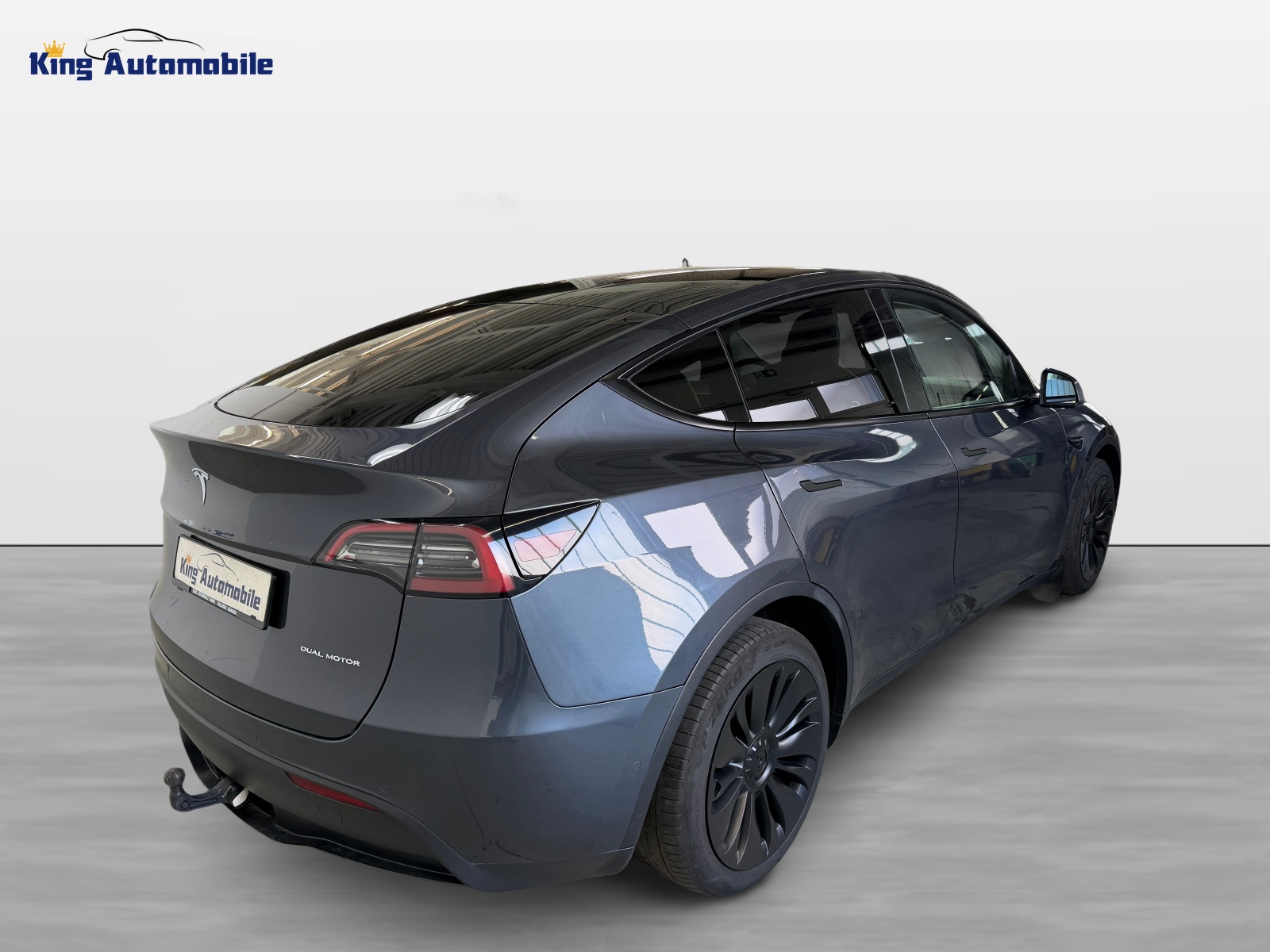 TESLA Model Y Long Range | CH-Auto | Frisch MFK | AHK 1600kg. | Tesla Batteriegarantie | inkl. Batteriezertifikat |-image-6