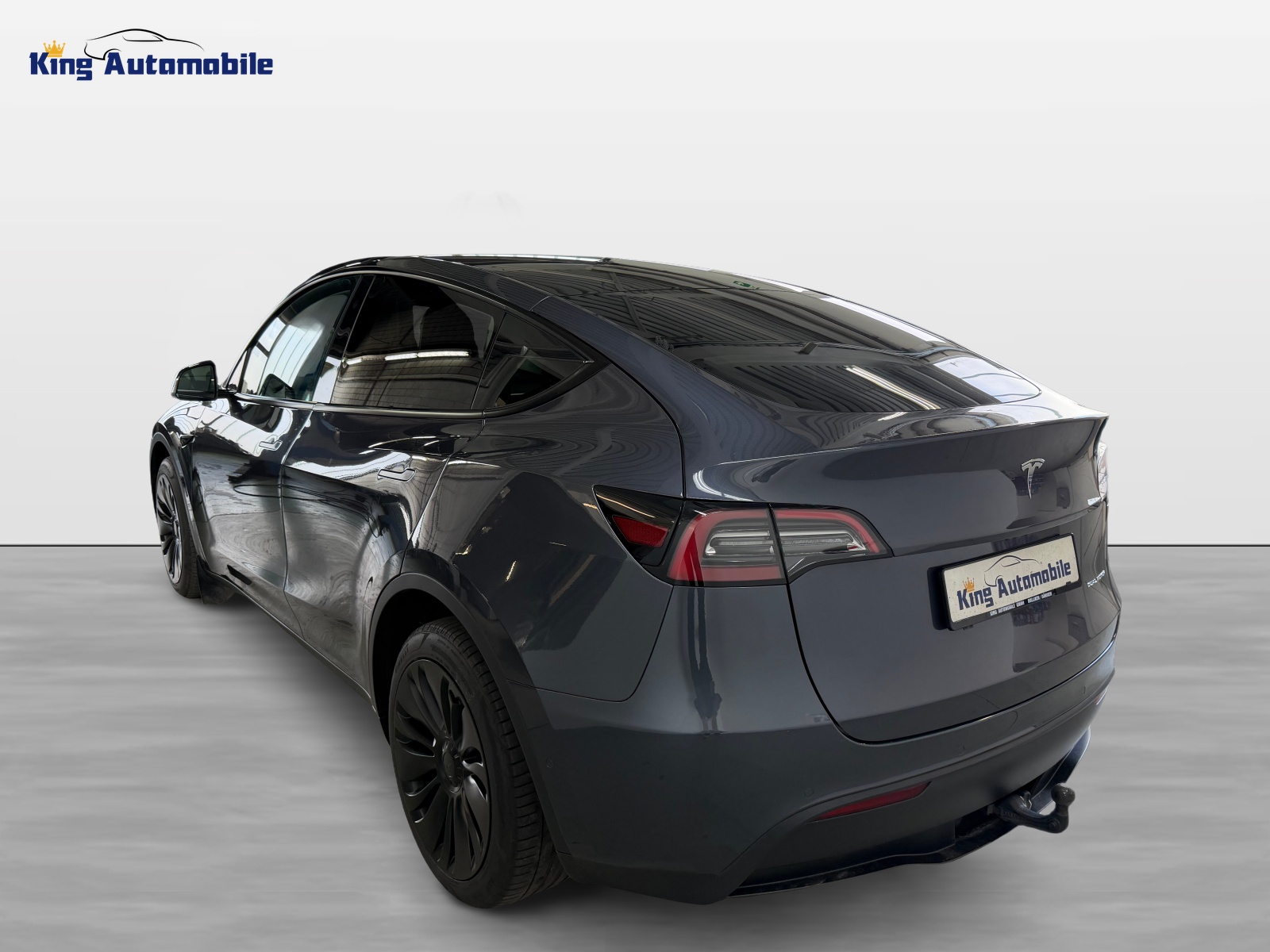 TESLA Model Y Long Range | CH-Auto | Frisch MFK | AHK 1600kg. | Tesla Batteriegarantie | inkl. Batteriezertifikat |-image-4