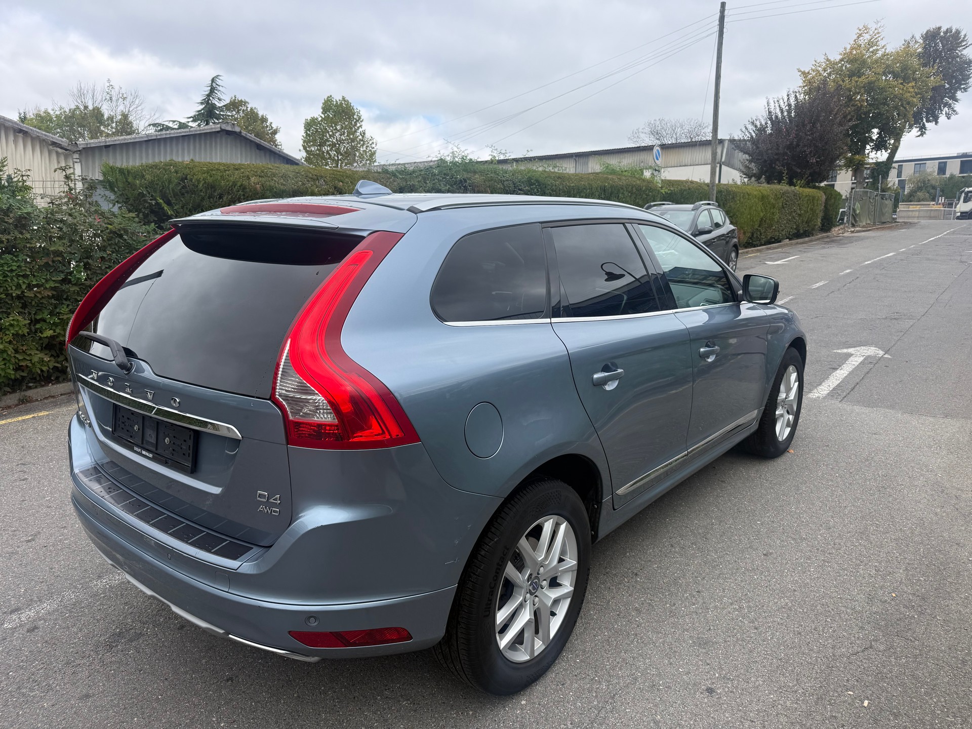 VOLVO XC60 D4 AWD Executive Plus Geartronic-image-6