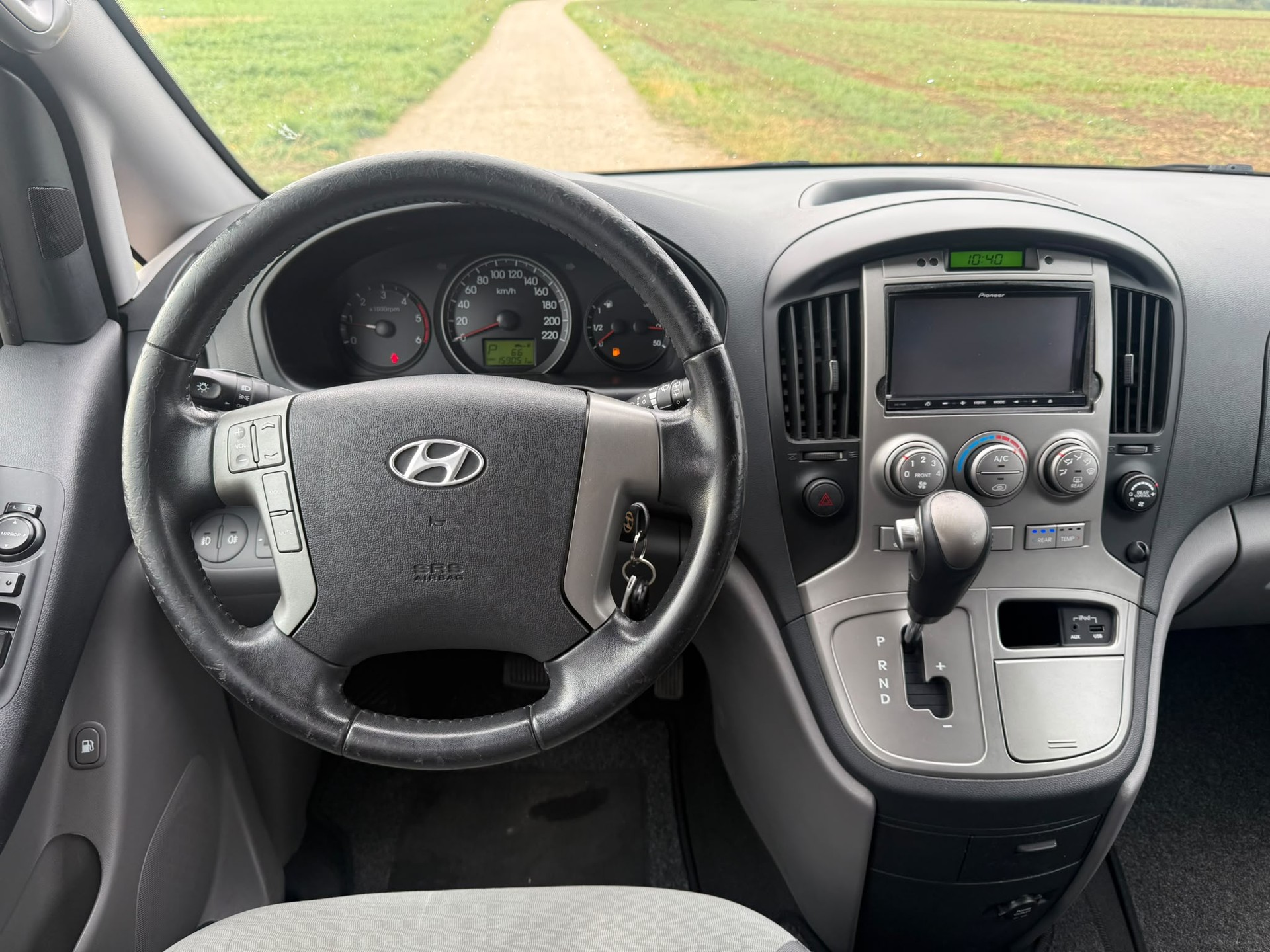 HYUNDAI H-1 People 2.5 CRDi HP-image-10