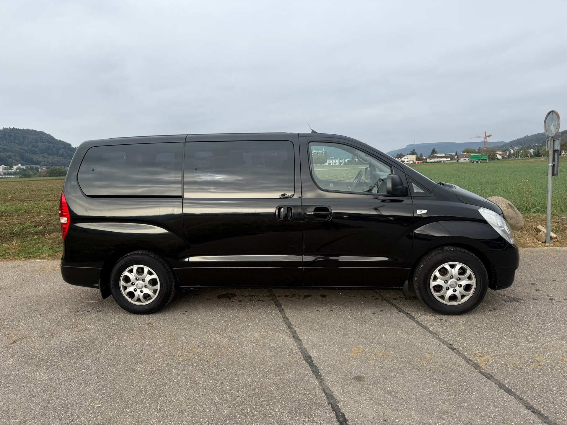 HYUNDAI H-1 People 2.5 CRDi HP-image-5