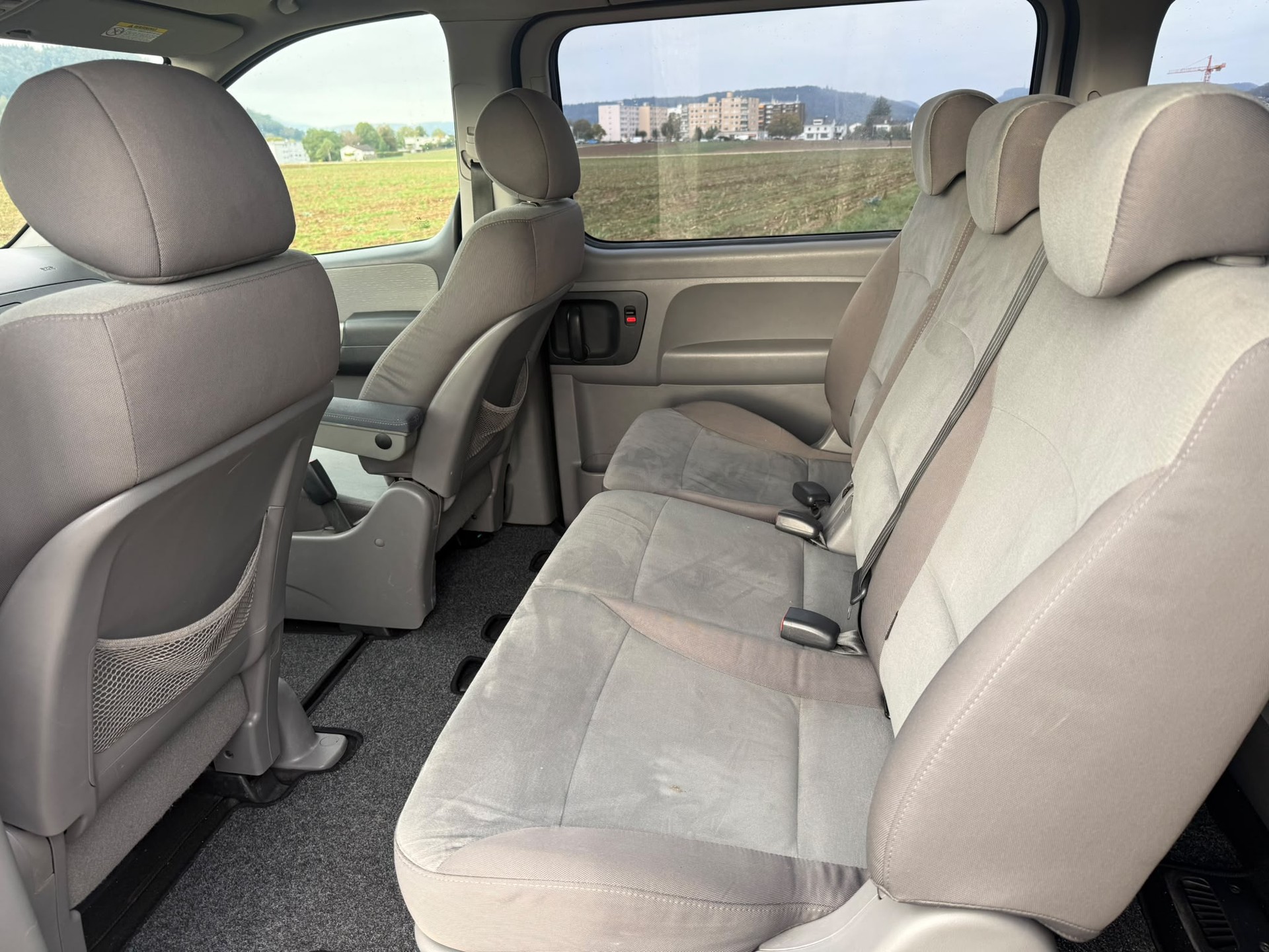 HYUNDAI H-1 People 2.5 CRDi HP-image-12