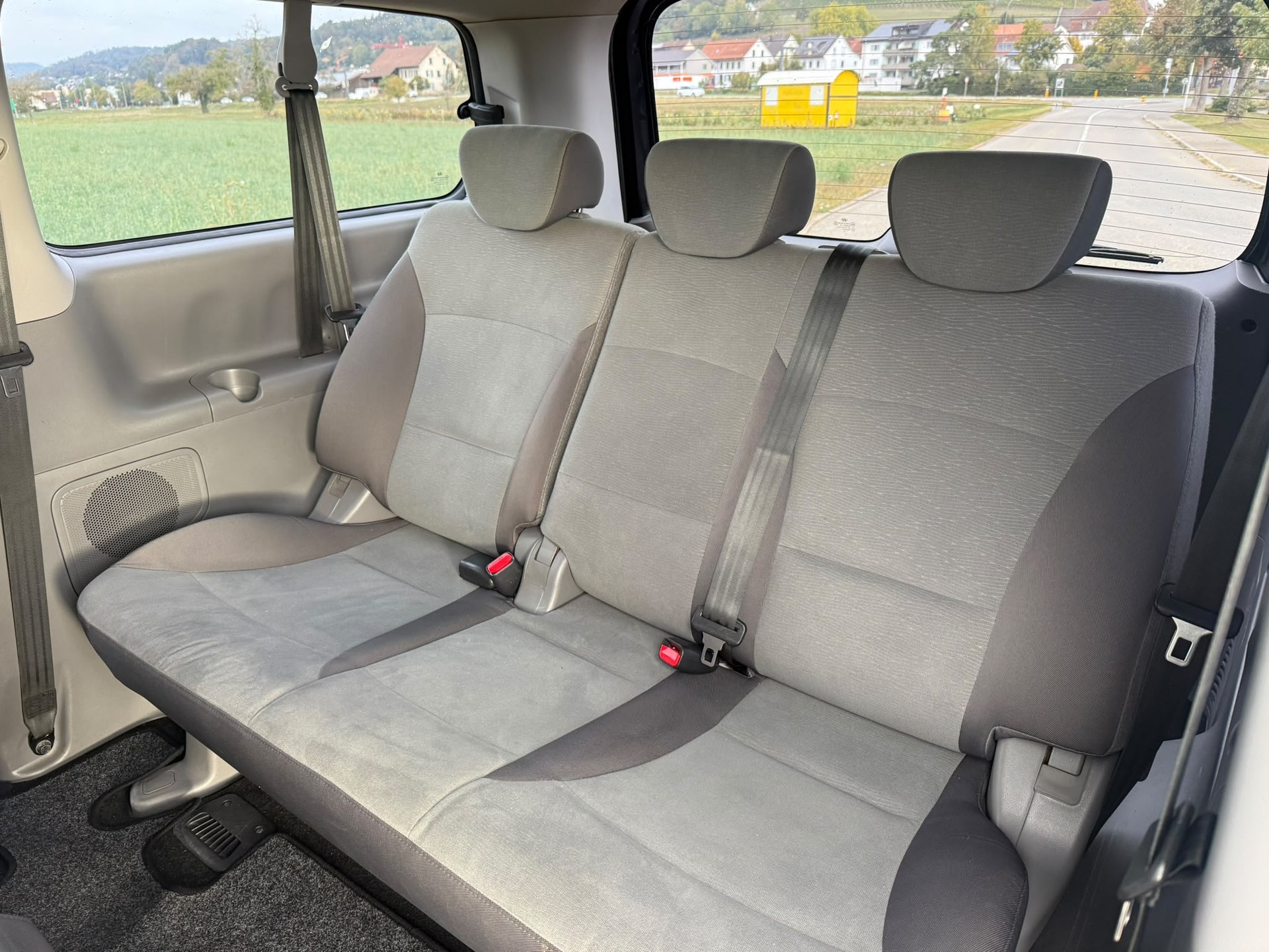 HYUNDAI H-1 People 2.5 CRDi HP-image-11