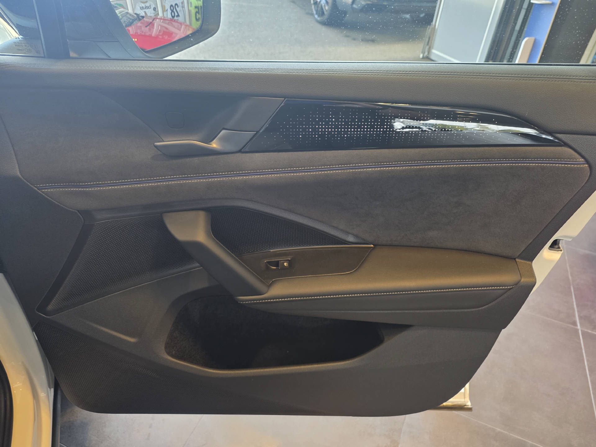 VW Tayron 2.0 TDI SCR R-Line DSG 4motion-image-22
