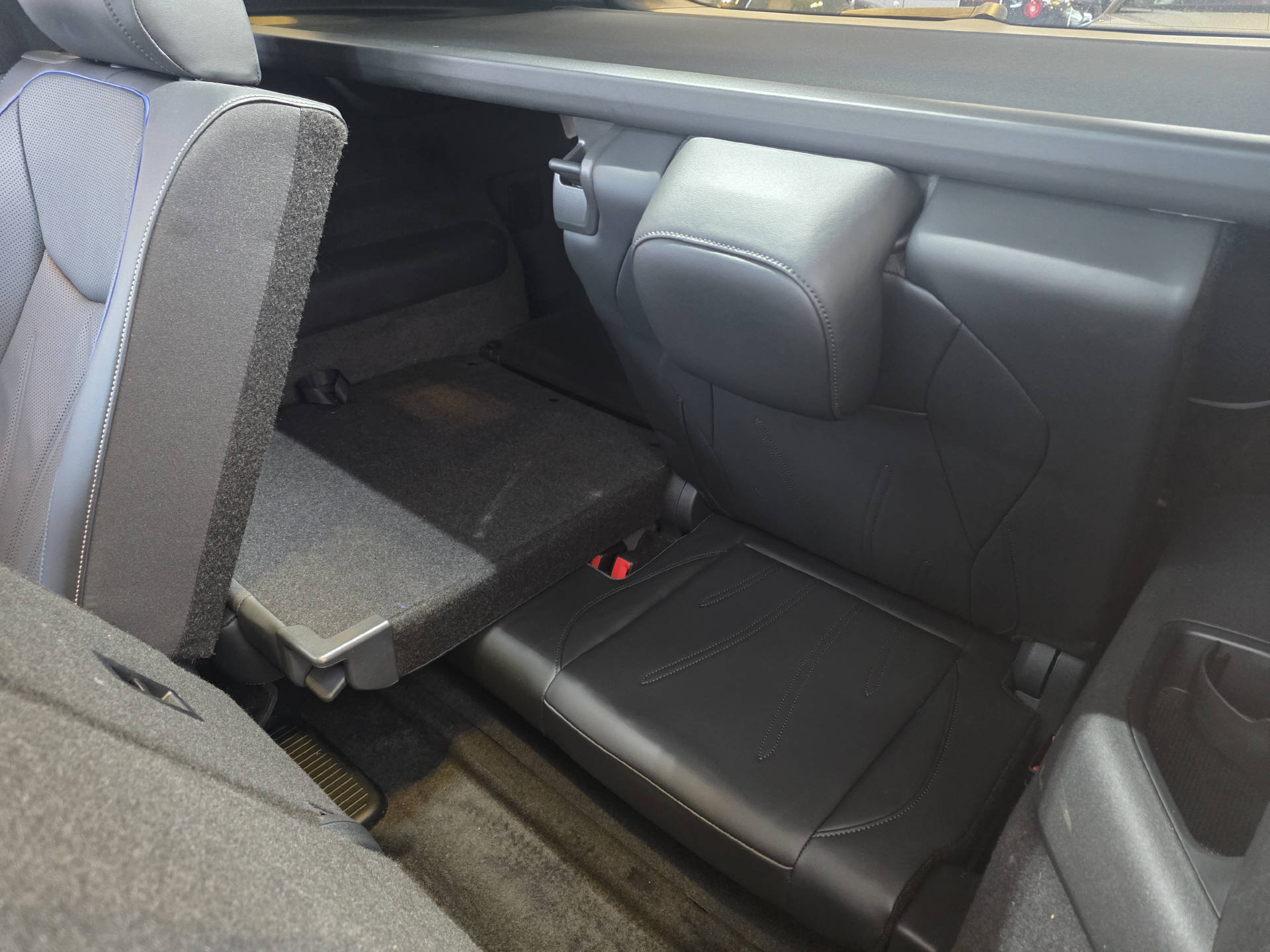 VW Tayron 2.0 TDI SCR R-Line DSG 4motion-image-18