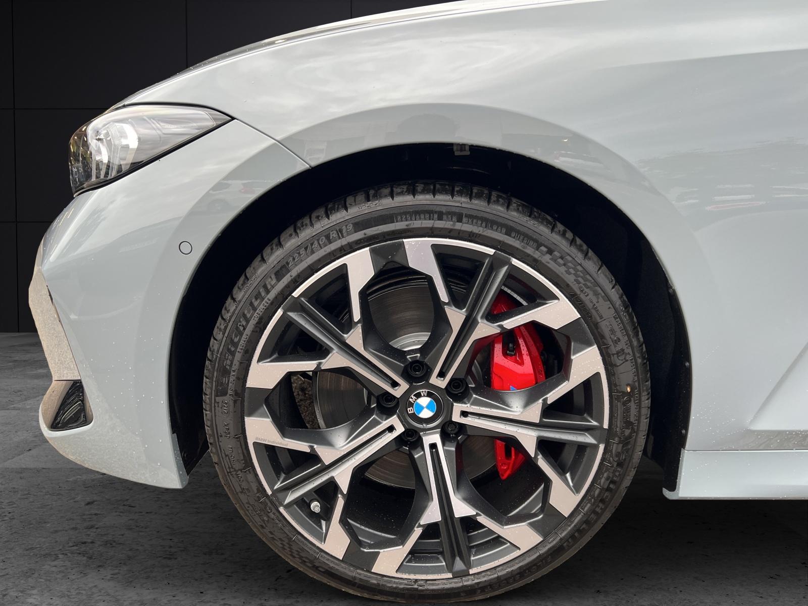 BMW M340i xDrive Touring-image-3