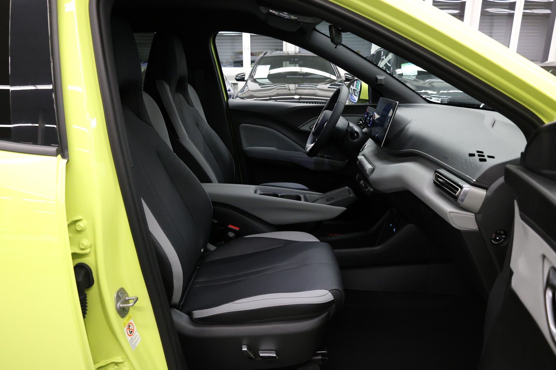 BYD Dolphin Surf Comfort-image-15