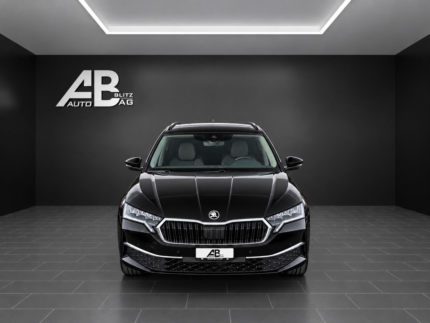 SKODA Octavia Kombi 2.0 TDI DSG Selection mit 150 PS-image-0
