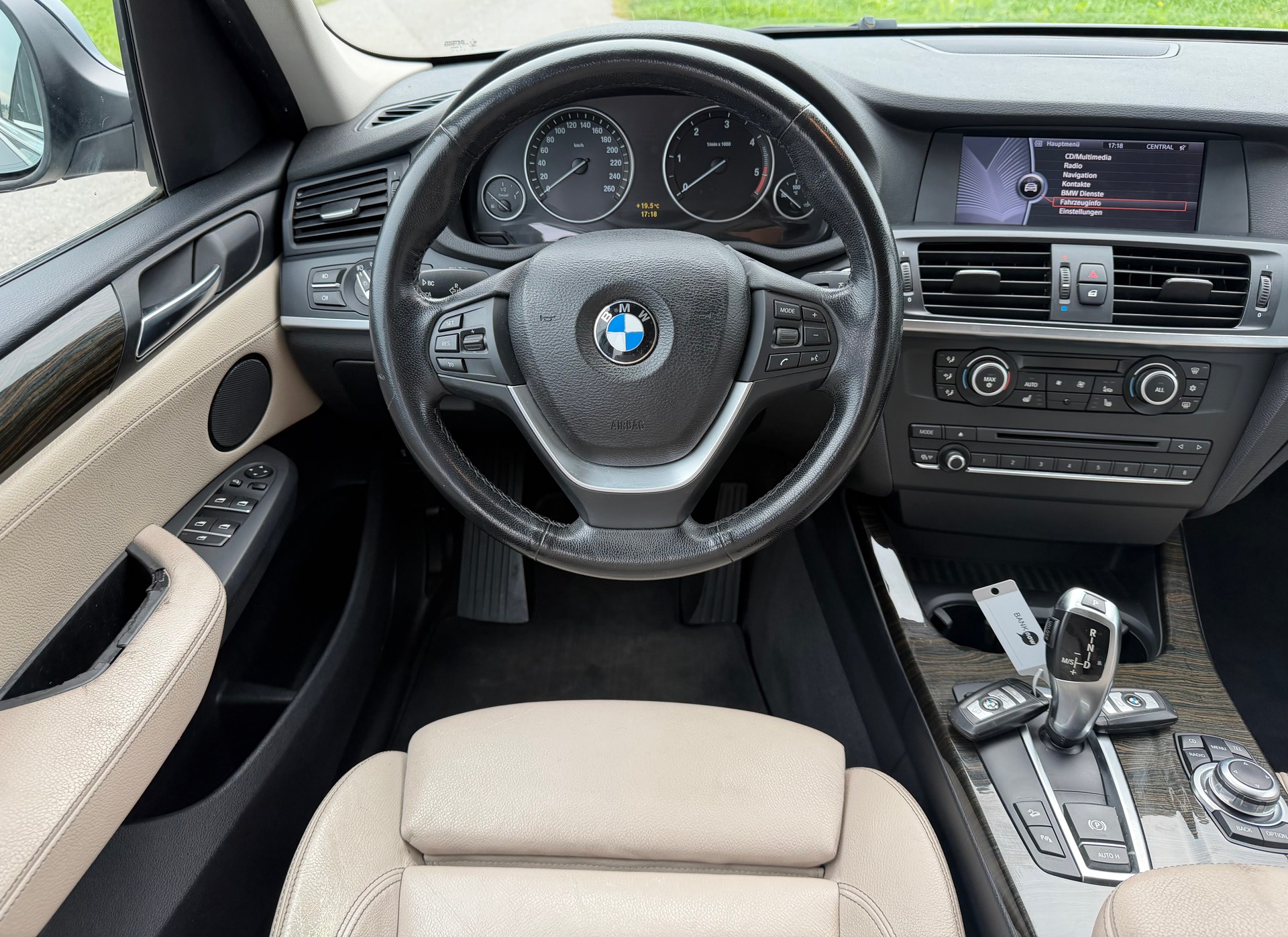 BMW X3 xDrive 20d Steptronic-image-13