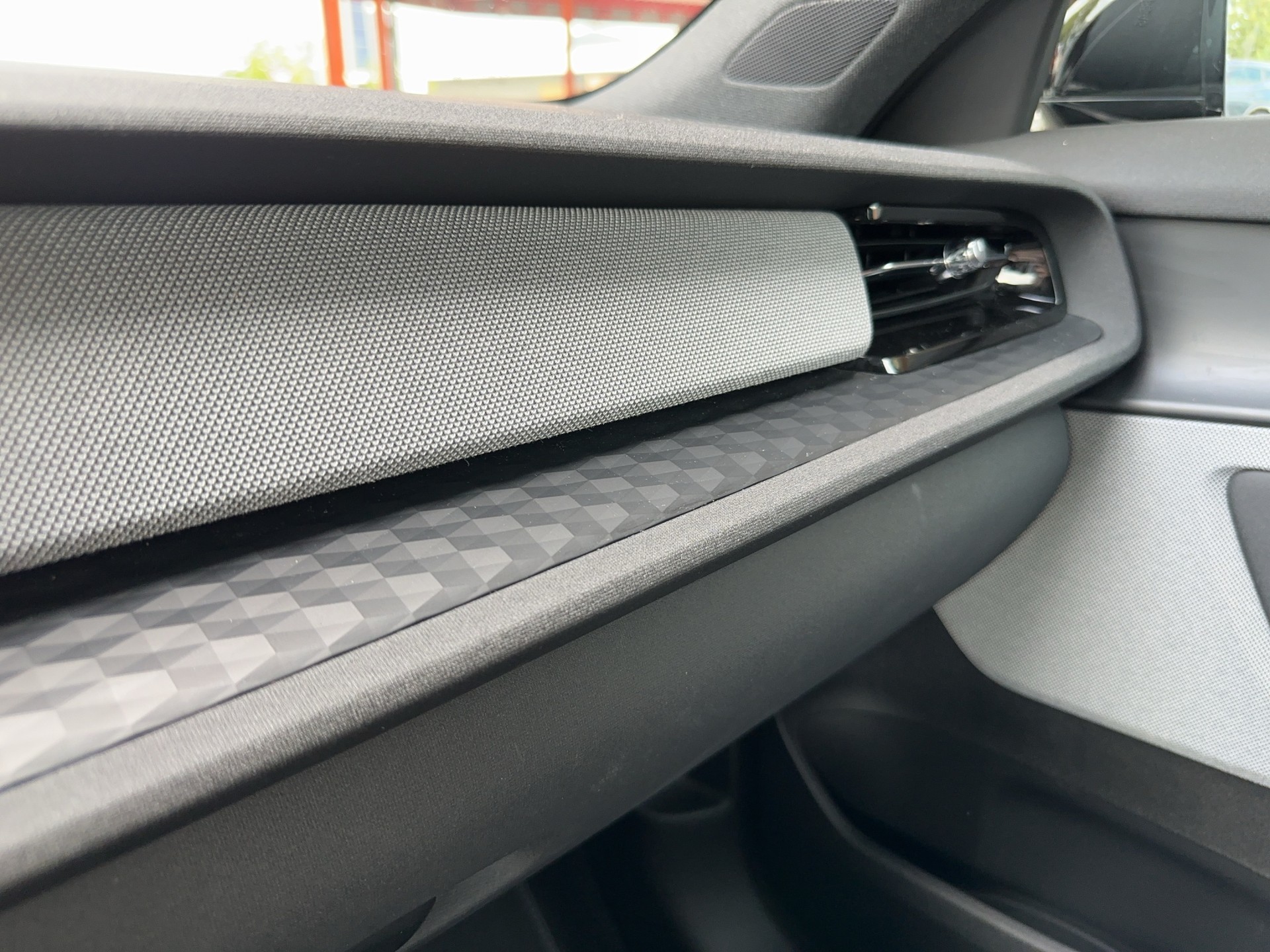 POLESTAR 2 Standard Range Single Motor-image-30