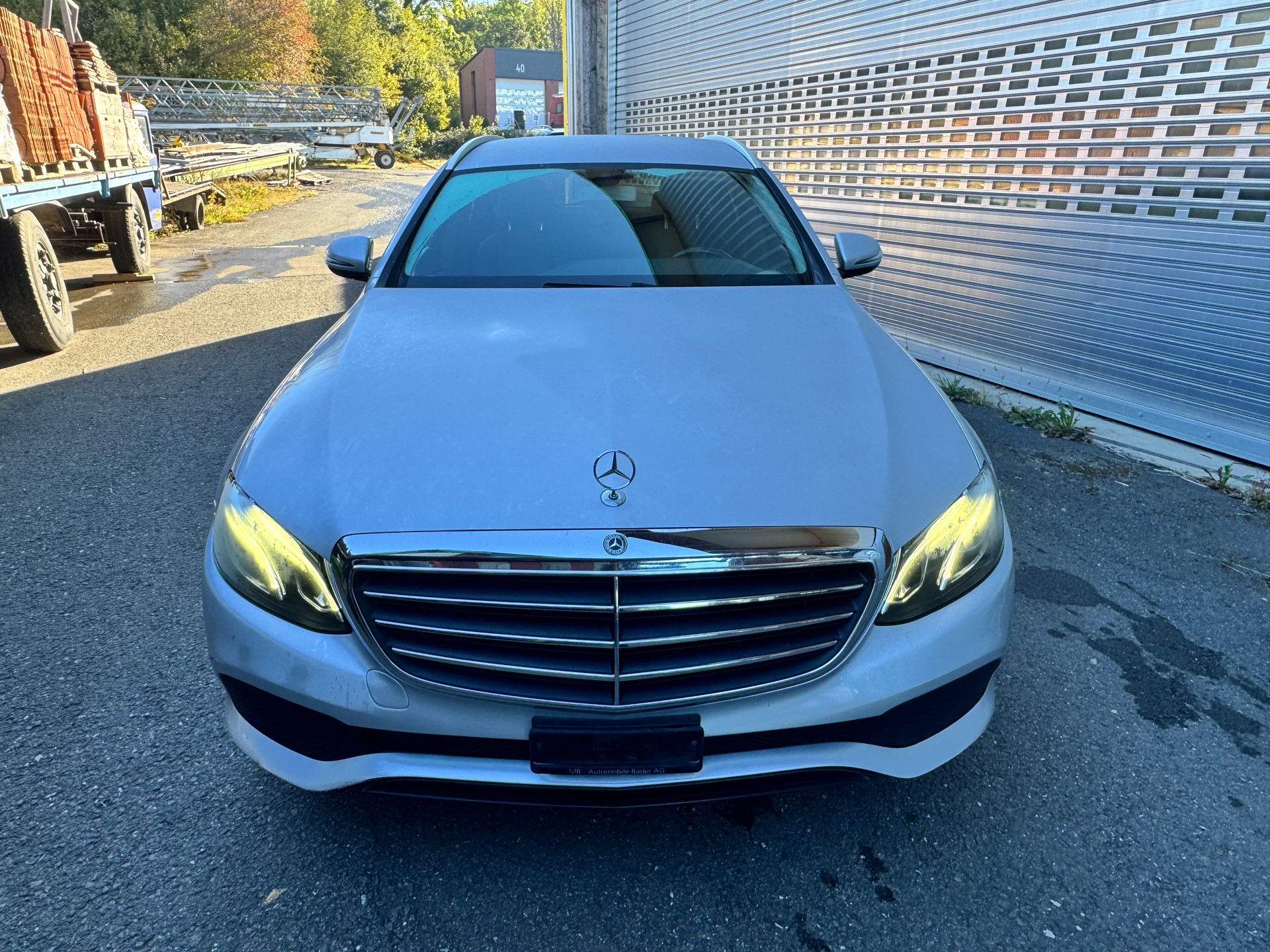 MERCEDES-BENZ E 220 d Avantgarde 4Matic 9G-Tronic-image-1