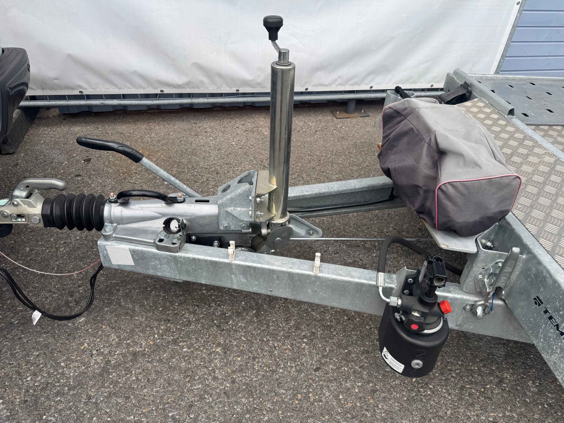 TEMARED 3500KG | 3 Achsen | Elektrische Seilwinde-image-1