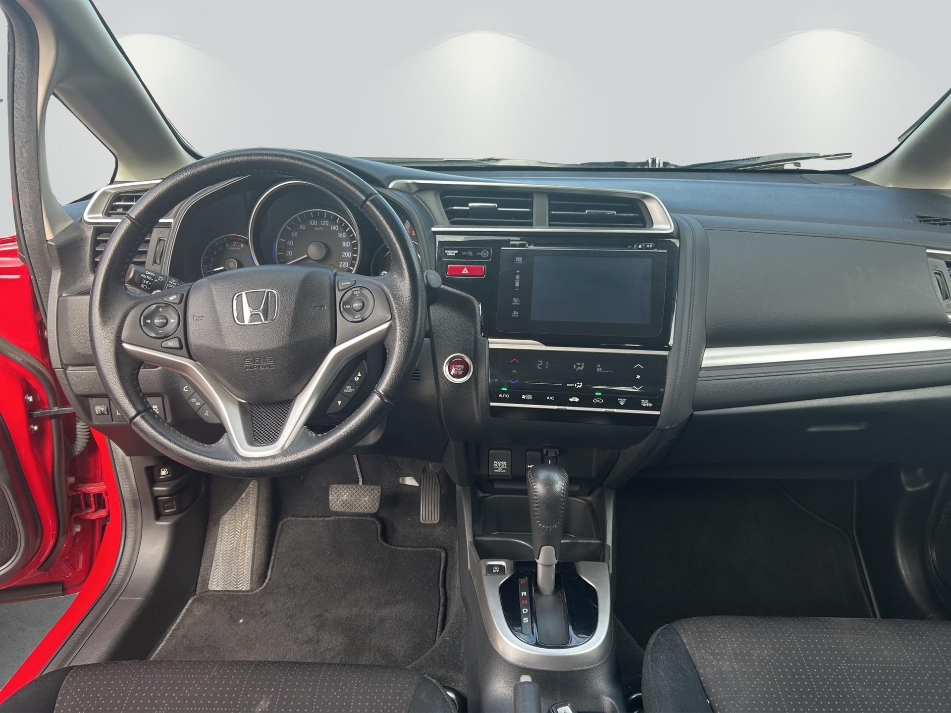 HONDA Jazz 1.3i Elegance-image-12