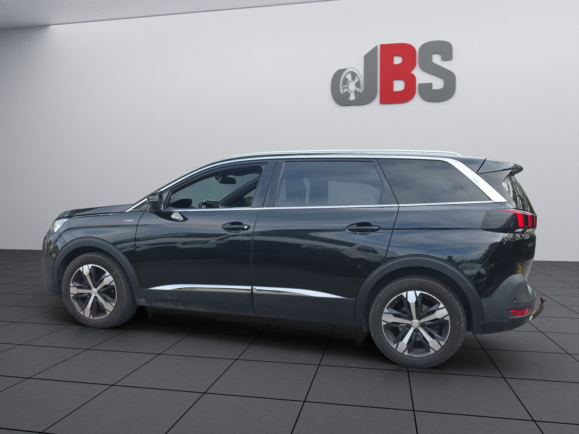 PEUGEOT 5008 1.6 BlueHDi GT Line ETA-showroom-element-2