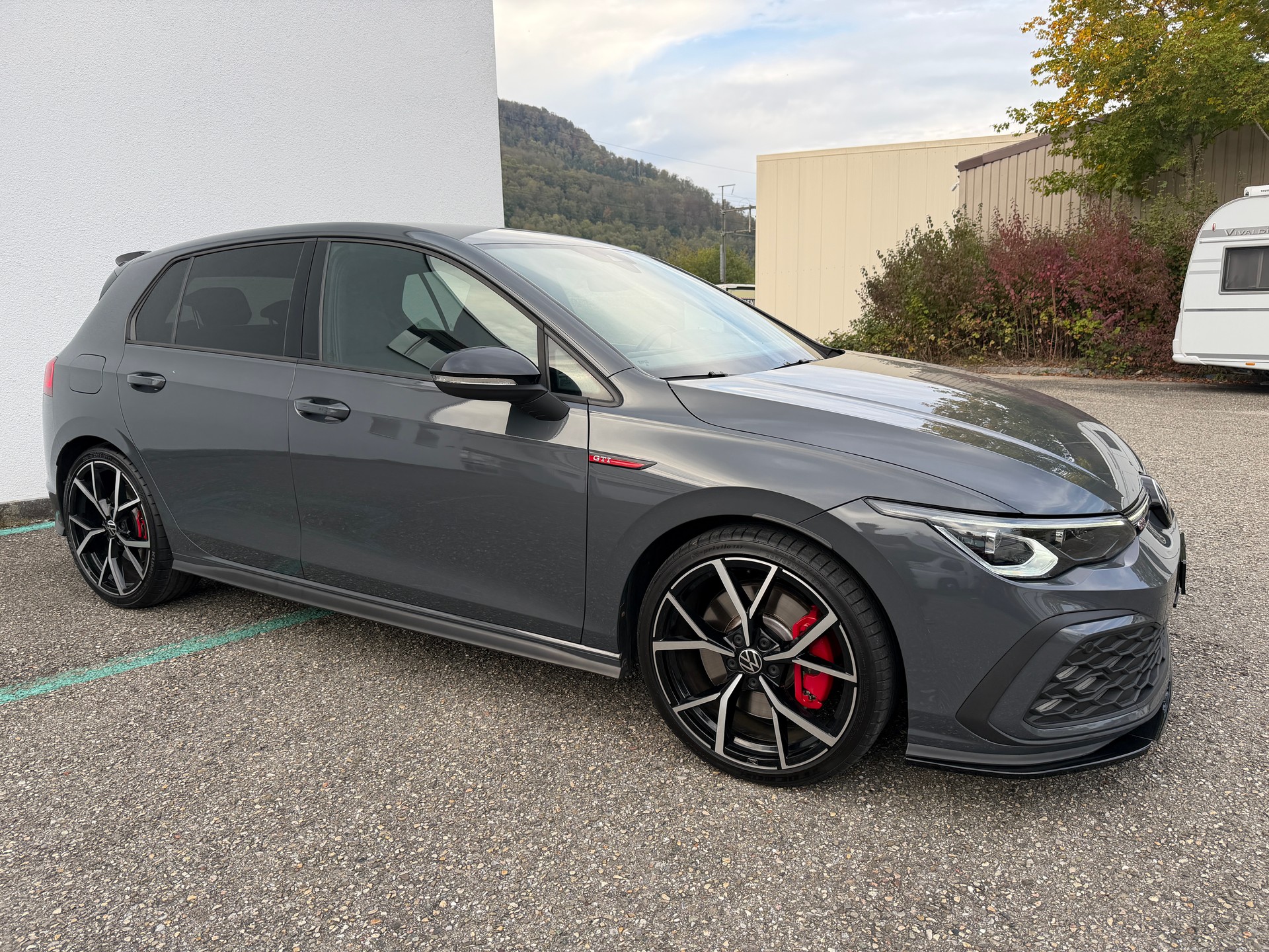 VW Golf 2.0 TSI GTI DSG-image-2