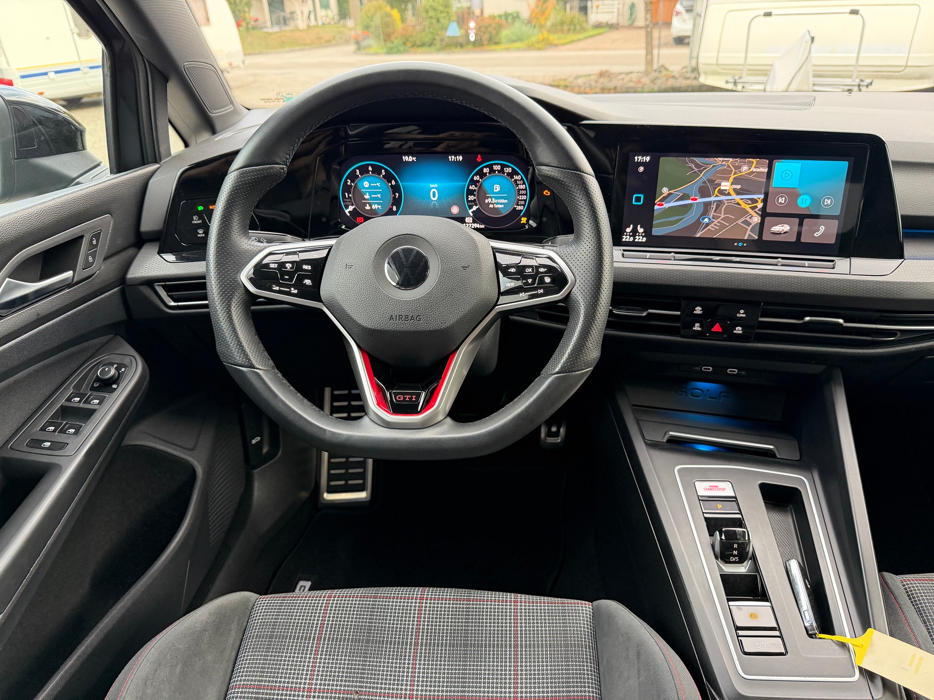 VW Golf 2.0 TSI GTI DSG-image-15