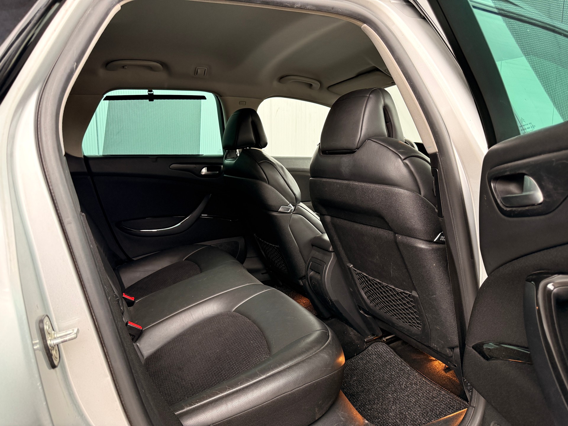 CITROEN C5 Tourer 2.7 HDi V6 Exclusive Automatic-image-13
