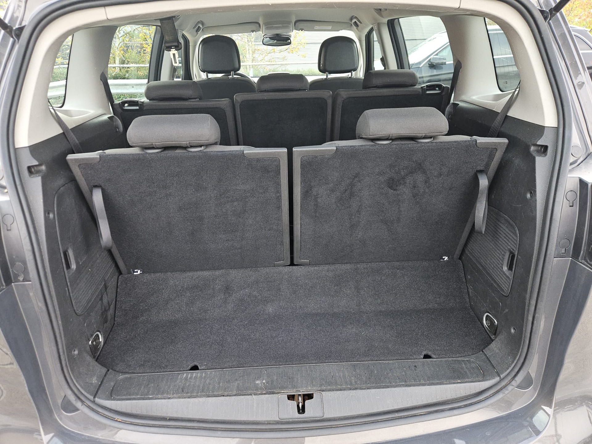 OPEL Zafira Tourer 1.6i 16V Turbo Active Ed. Aut.-image-12
