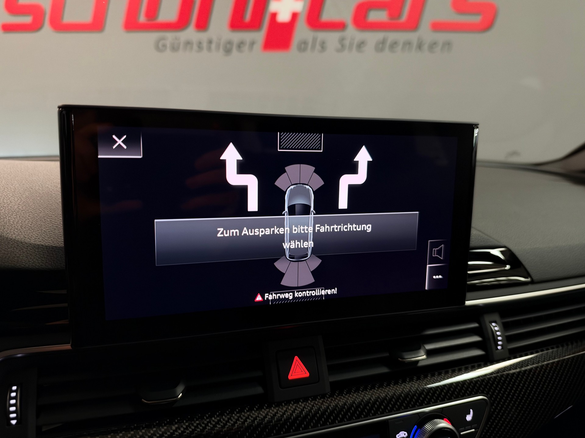 AUDI RS4 Avant quattro tiptronic-image-34