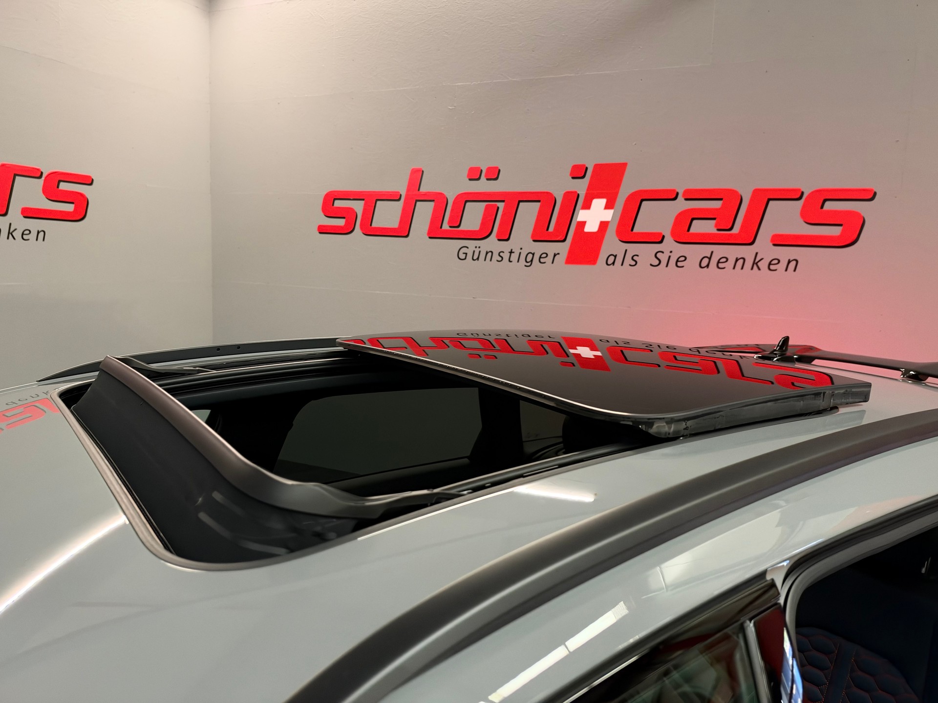 AUDI RS4 Avant quattro tiptronic-image-10
