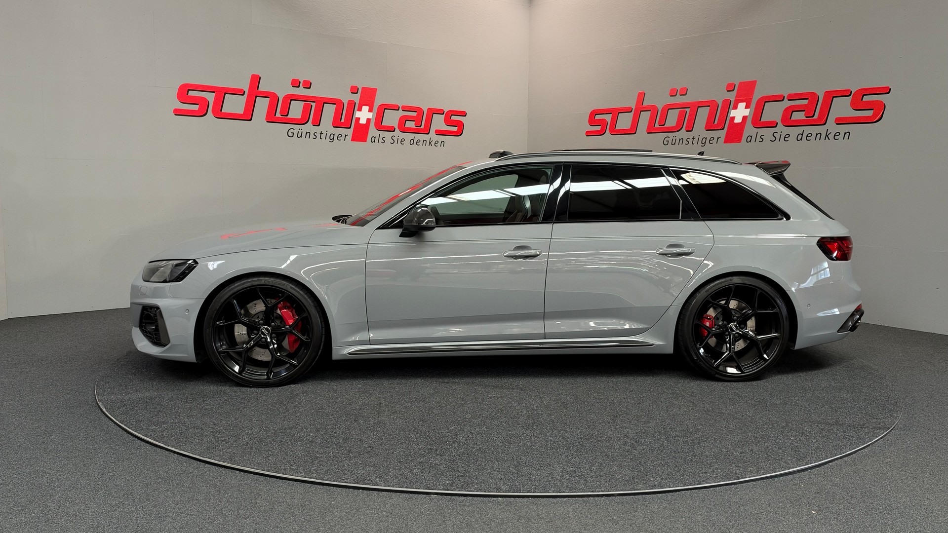 AUDI RS4 Avant quattro tiptronic-image-2