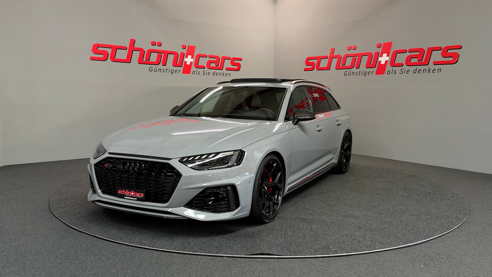 AUDI RS4 Avant quattro tiptronic-image-0