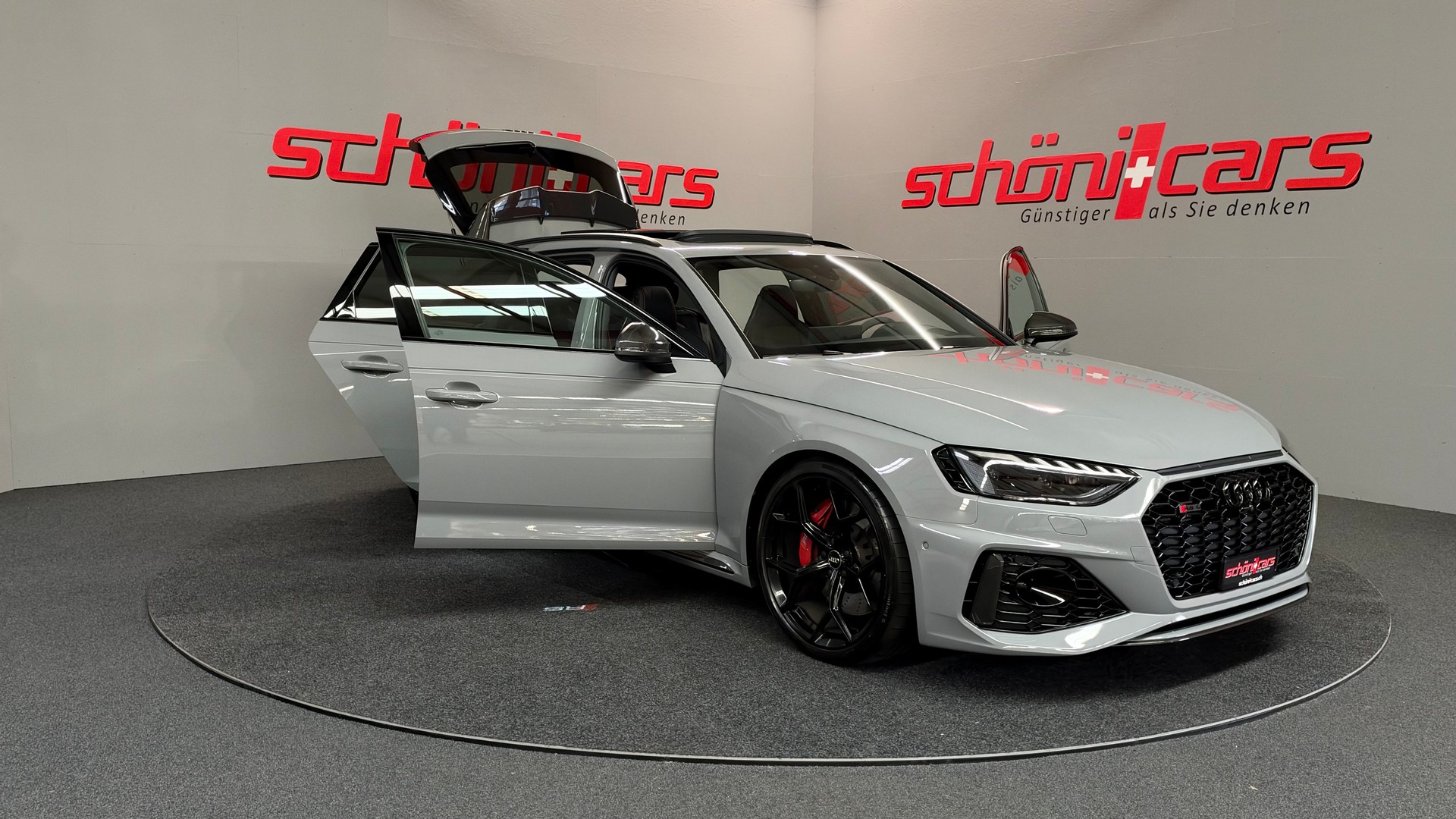 AUDI RS4 Avant quattro tiptronic-image-8