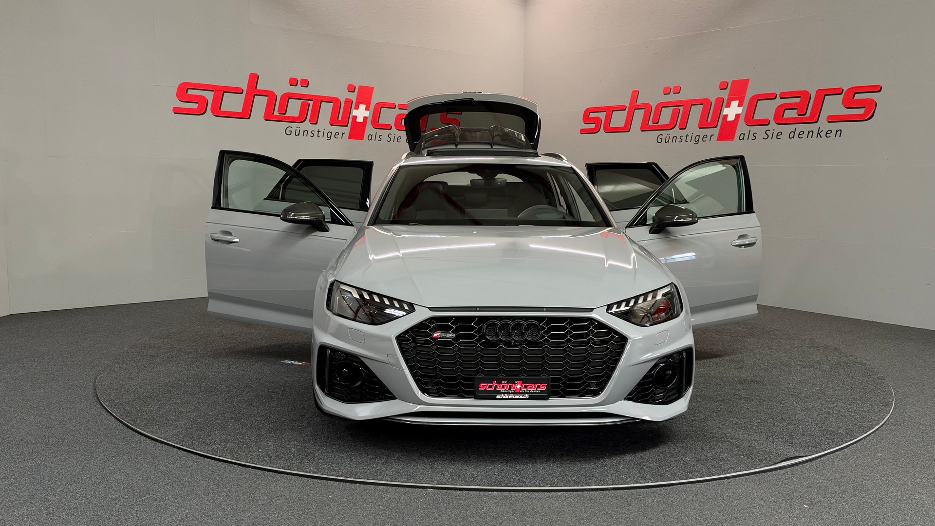 AUDI RS4 Avant quattro tiptronic-image-9