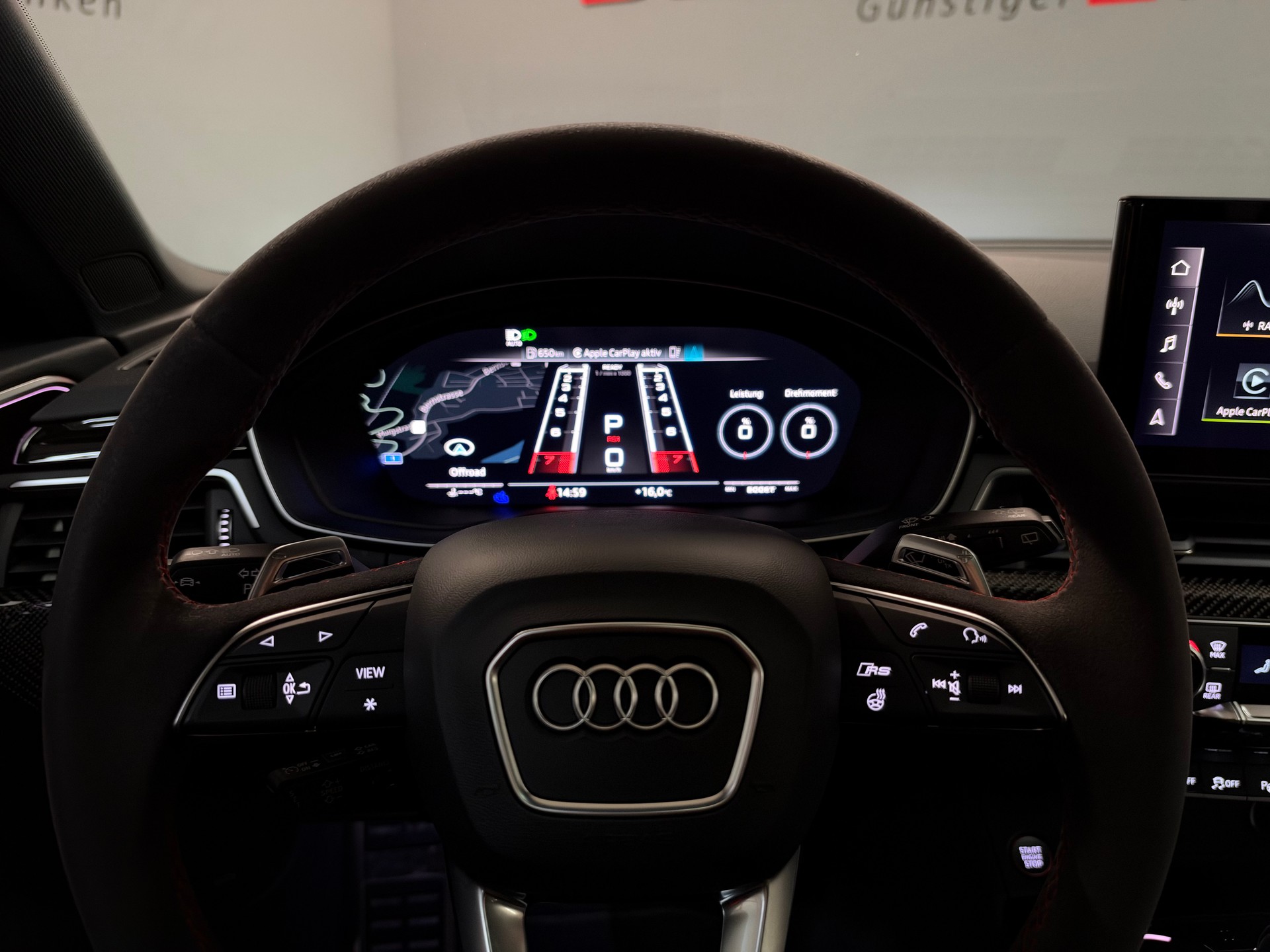 AUDI RS4 Avant quattro tiptronic-image-28