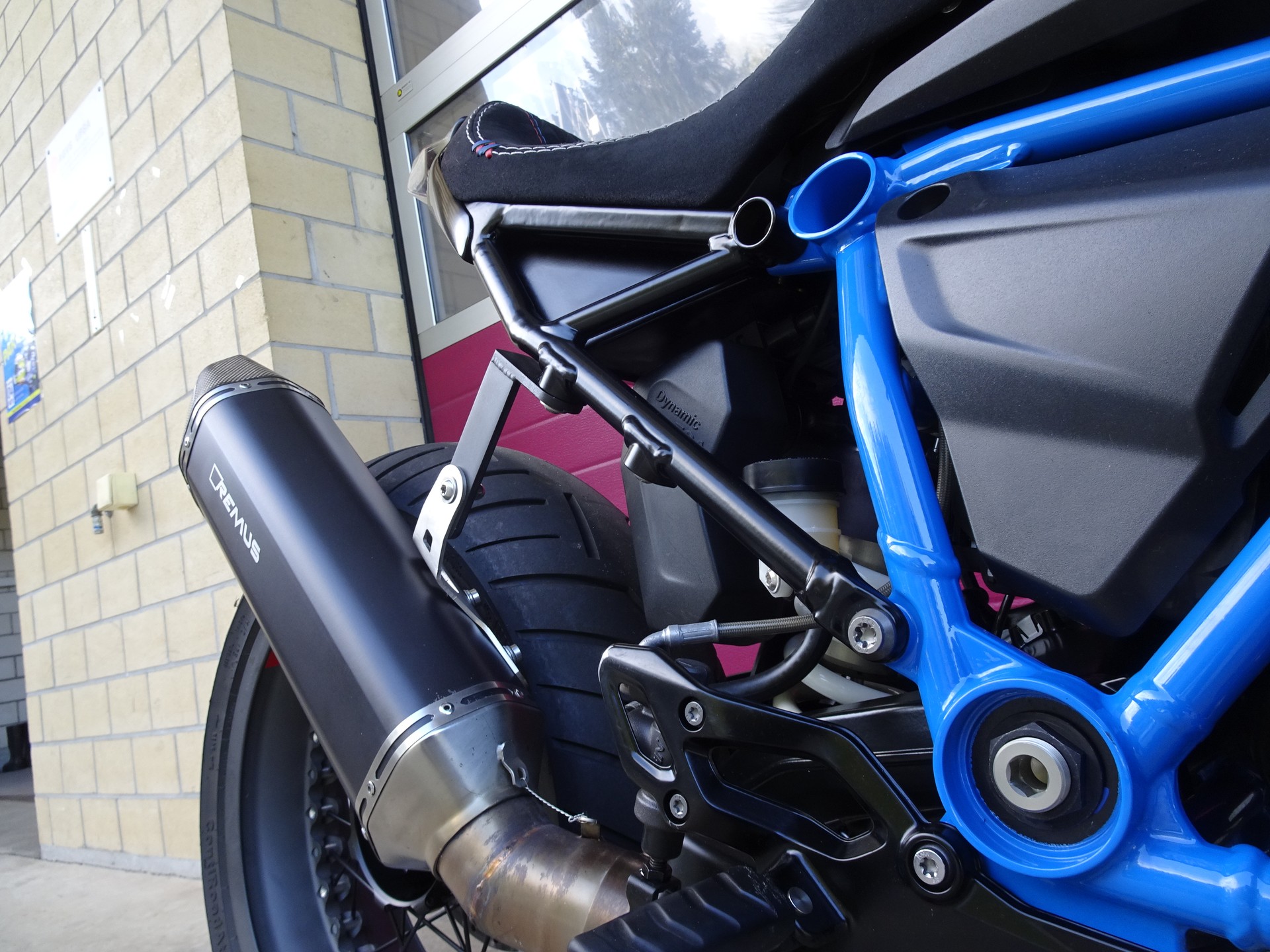 BMW R 1200 R ABS-image-13