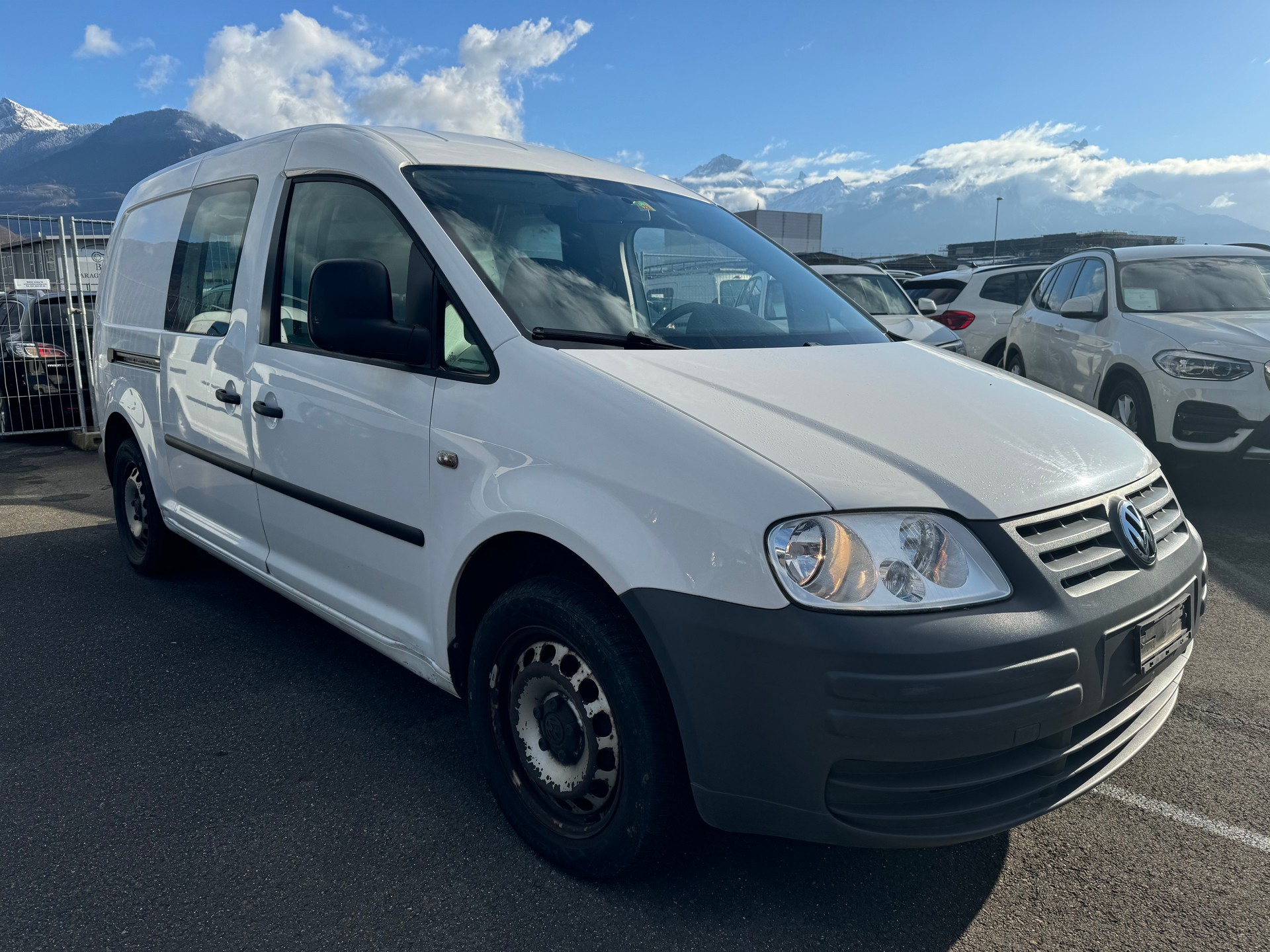 VW Caddy Maxi 2.0 EcoFuel-image-2
