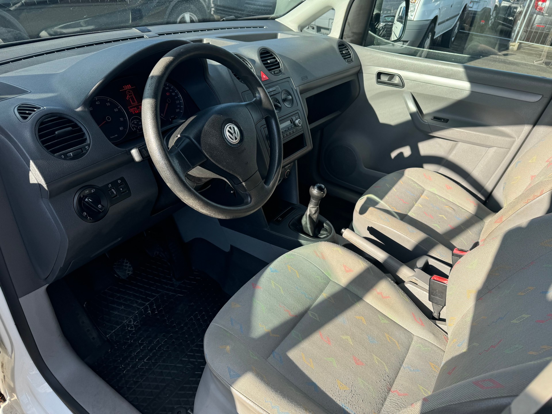 VW Caddy Maxi 2.0 EcoFuel-image-10