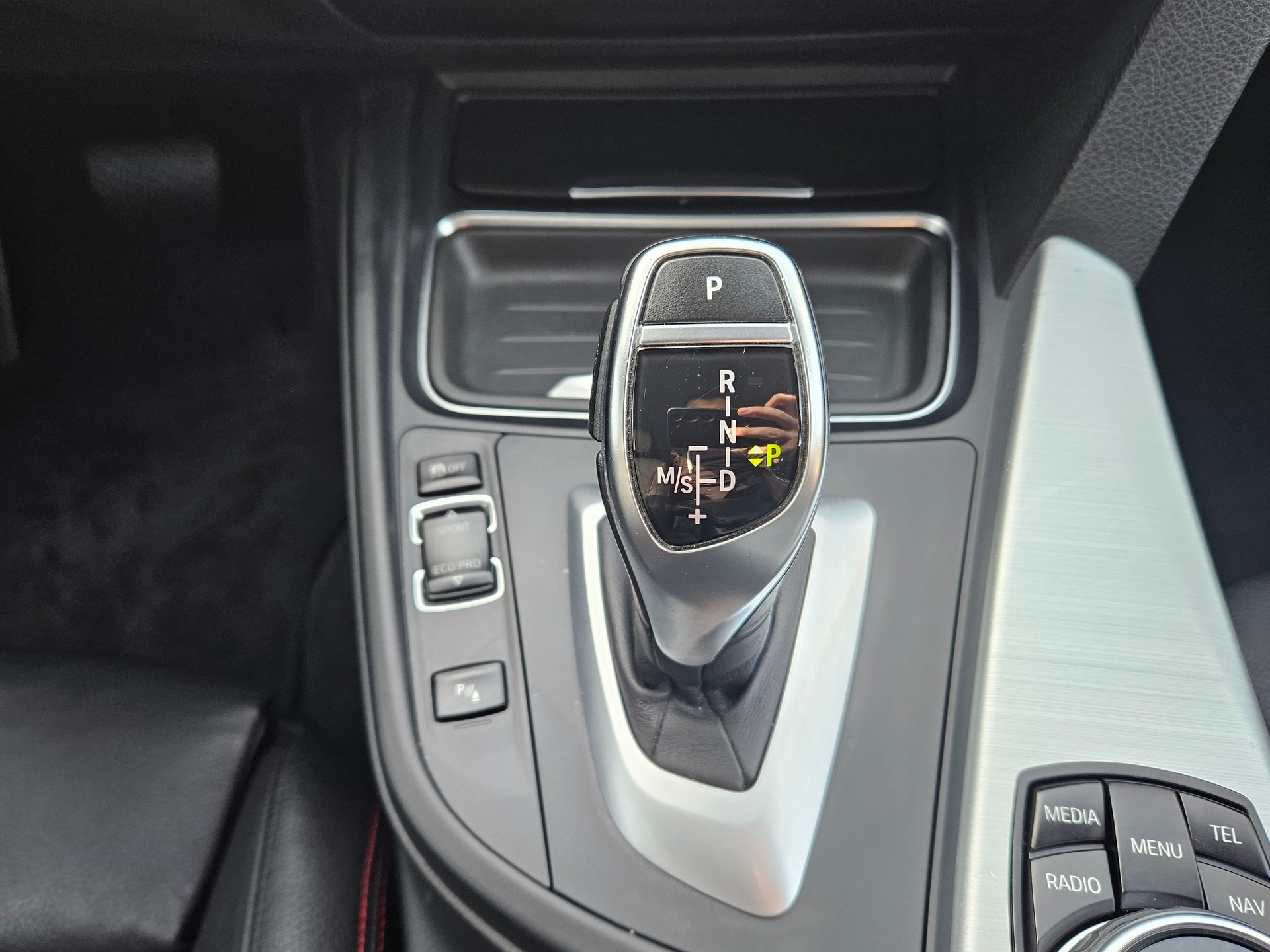 BMW 328i xDrive Sport Line Steptronic-image-18
