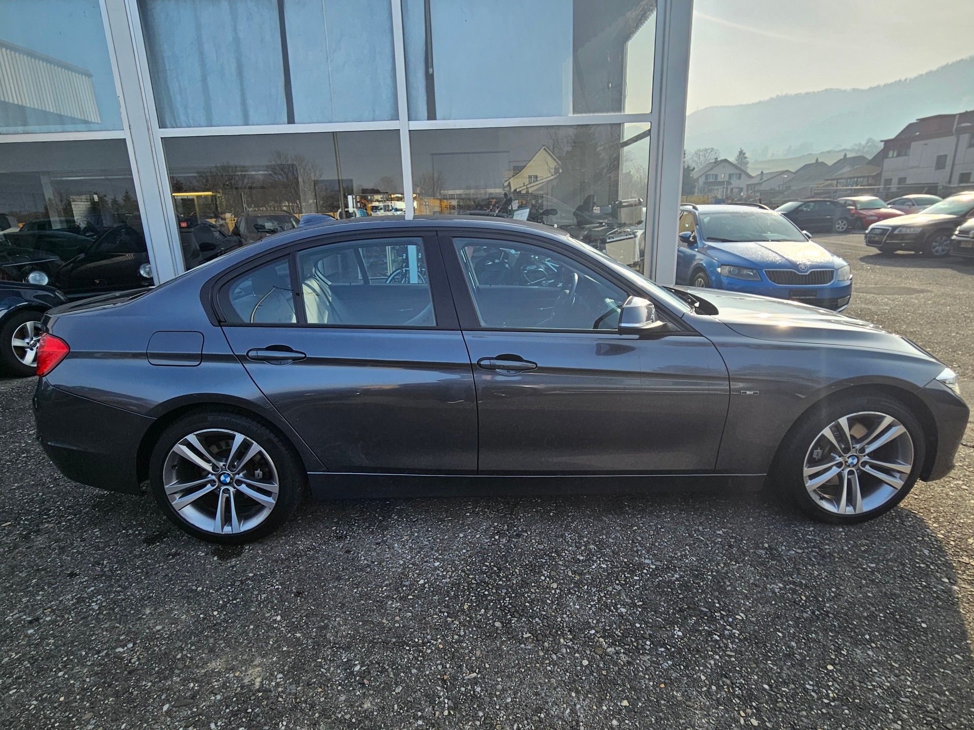 BMW 328i xDrive Sport Line Steptronic-image-6