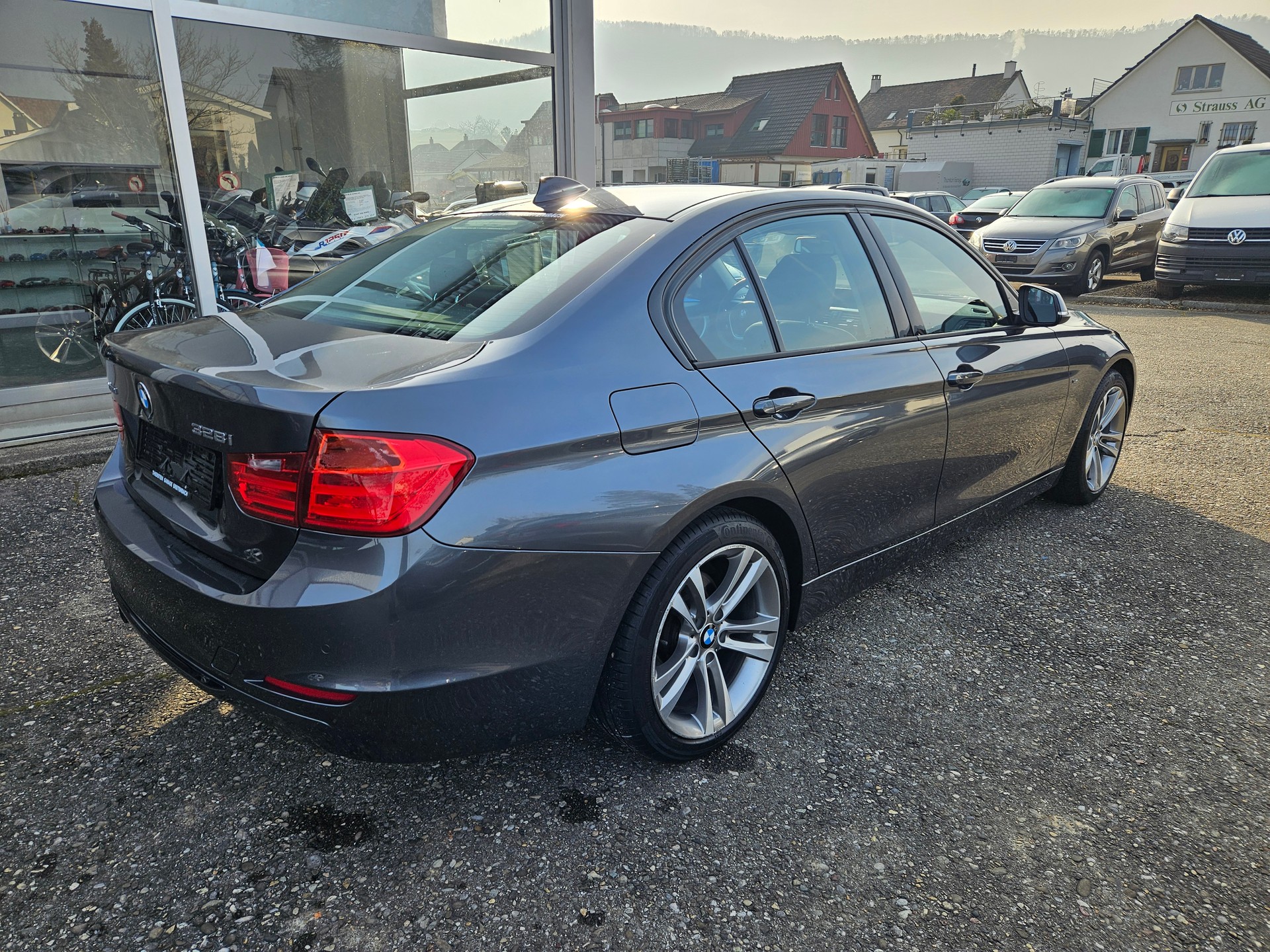 BMW 328i xDrive Sport Line Steptronic-image-5