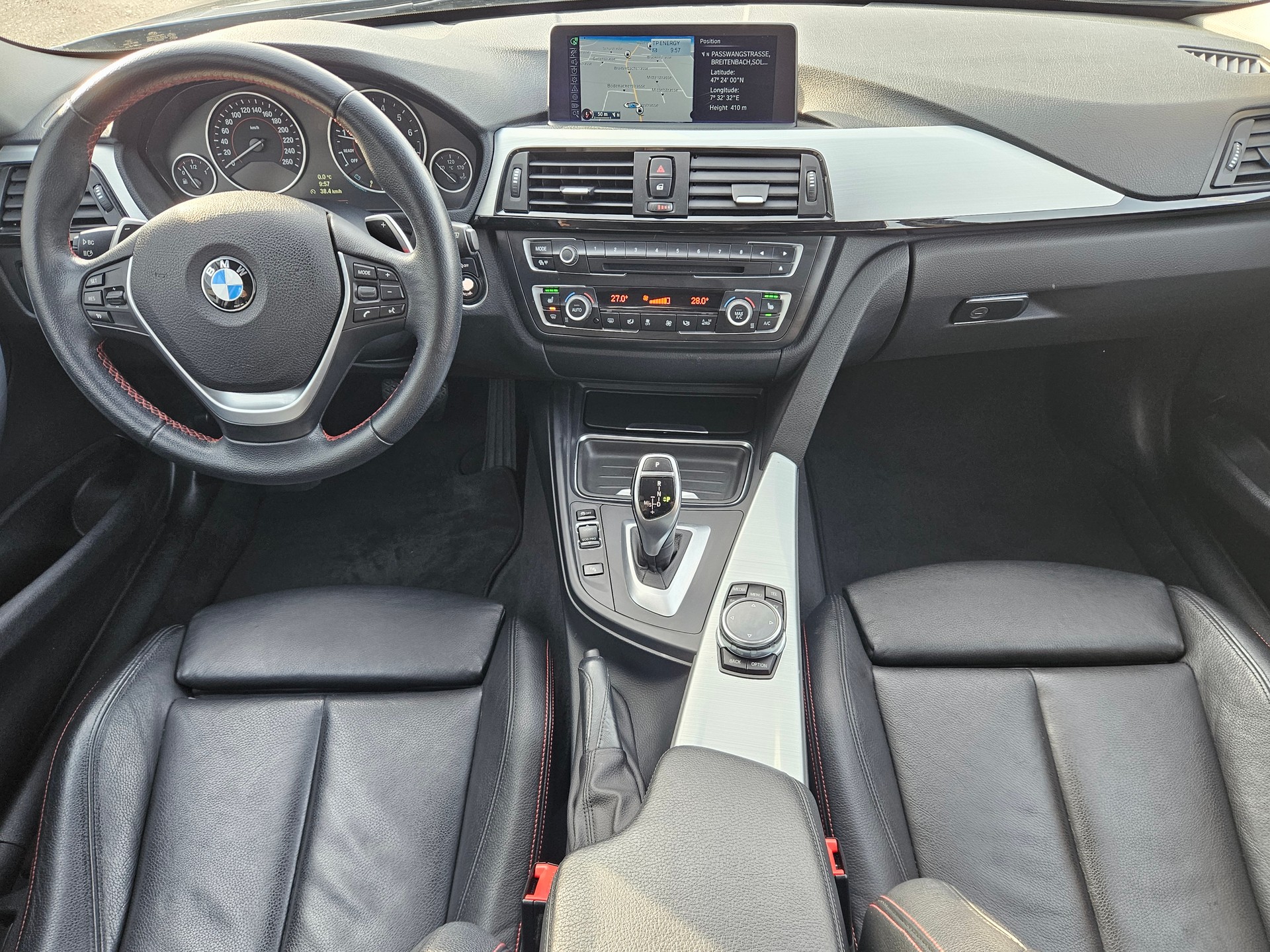 BMW 328i xDrive Sport Line Steptronic-image-12