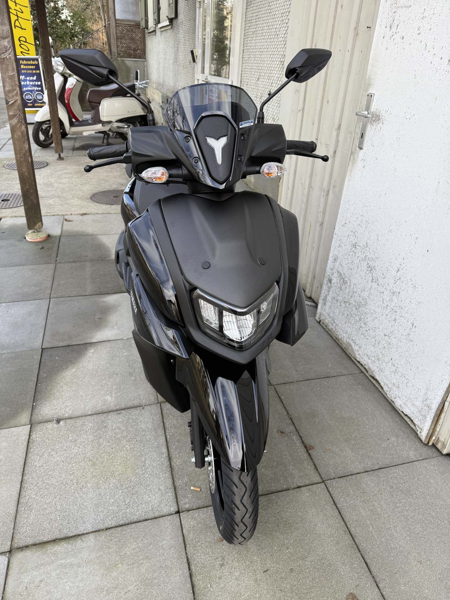 YAMAHA RayZR 125-image-6