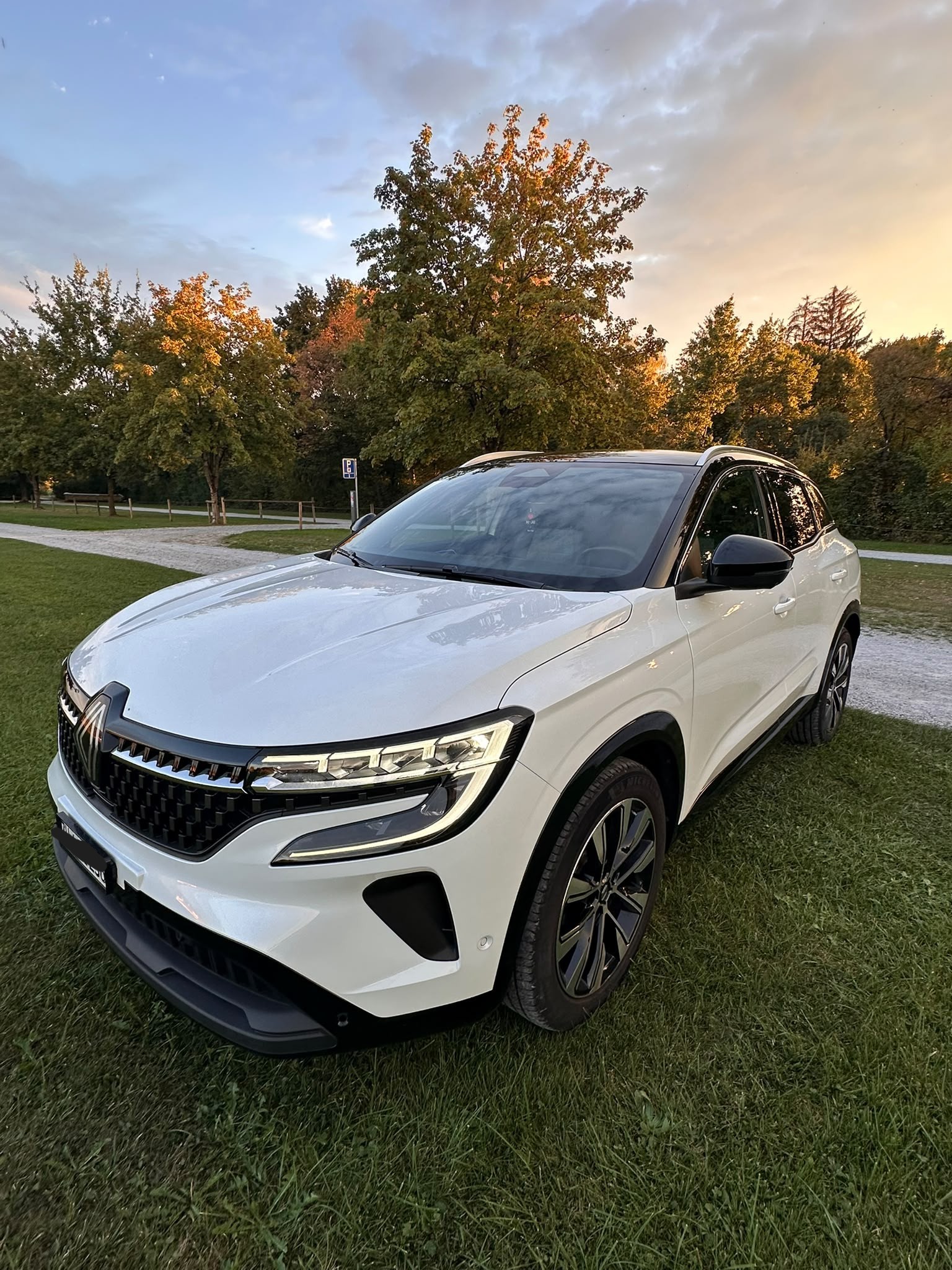 RENAULT Austral 1.3 MHEV 160 Techno A-image-6
