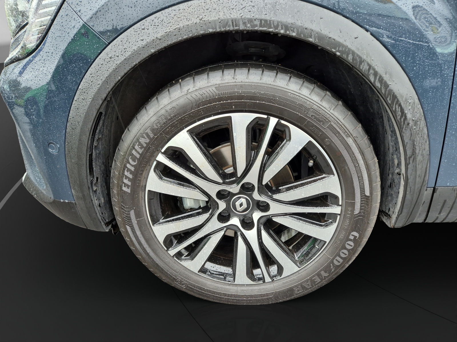 RENAULT Captur 1.6 E-Tech Plug-in iconic-image-9